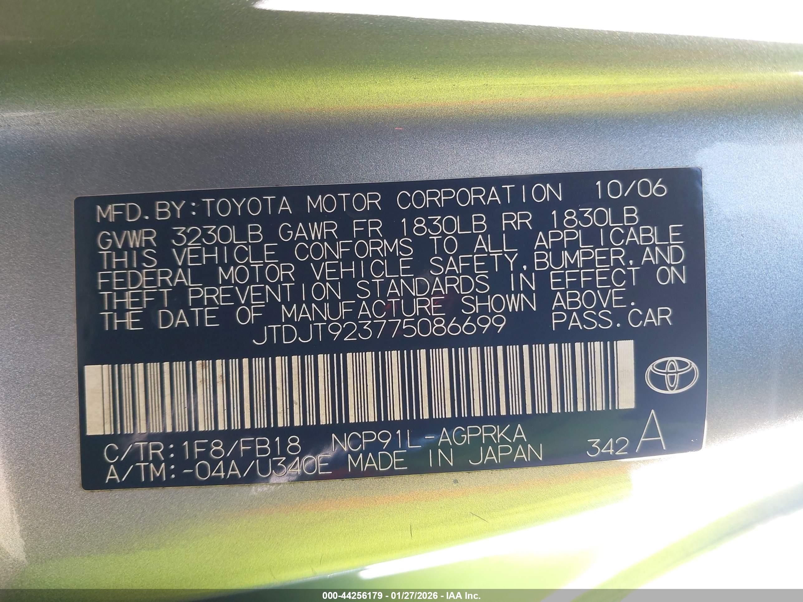 TOYOTA YARIS image 9