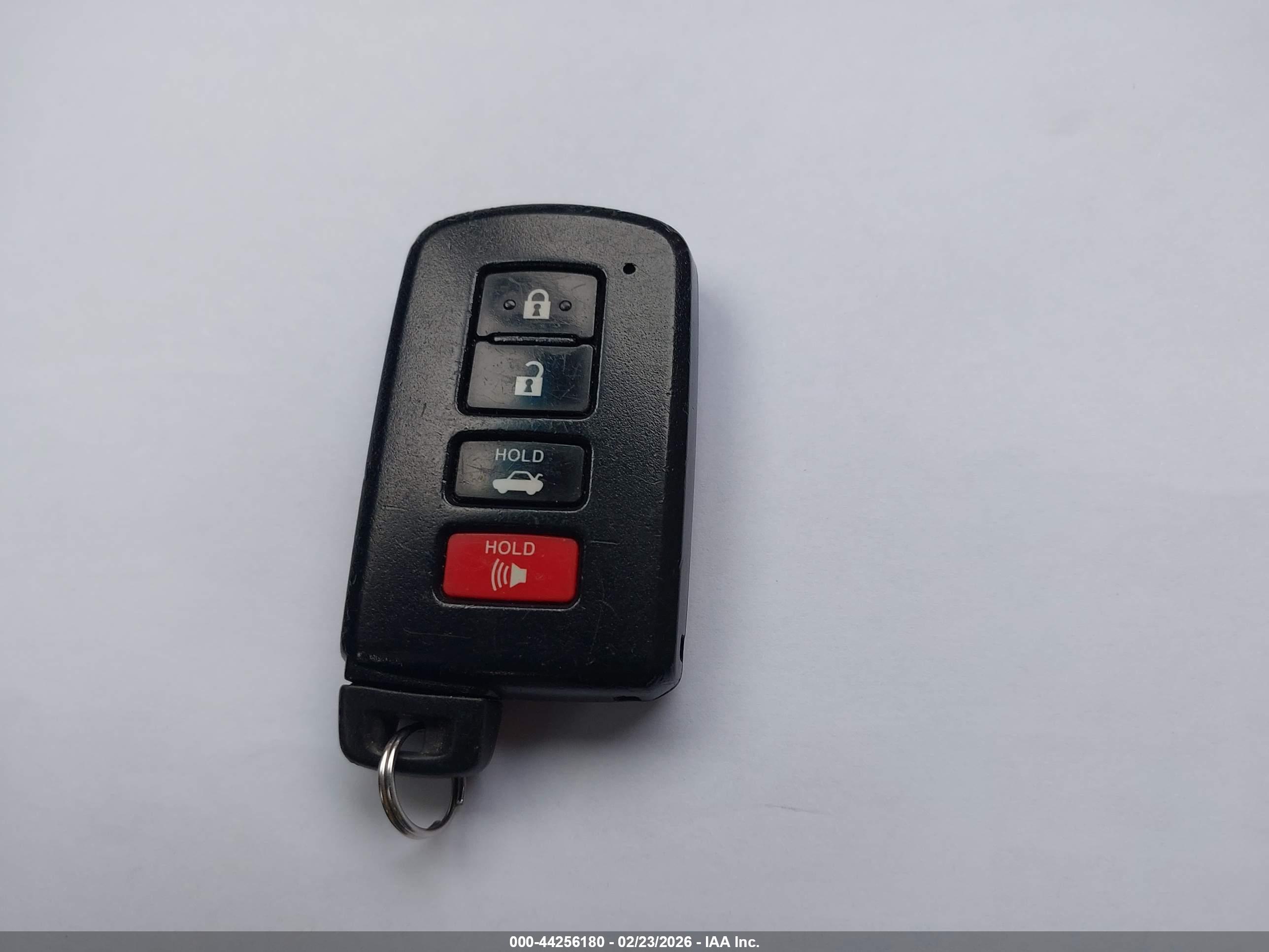 TOYOTA AVALON image 11