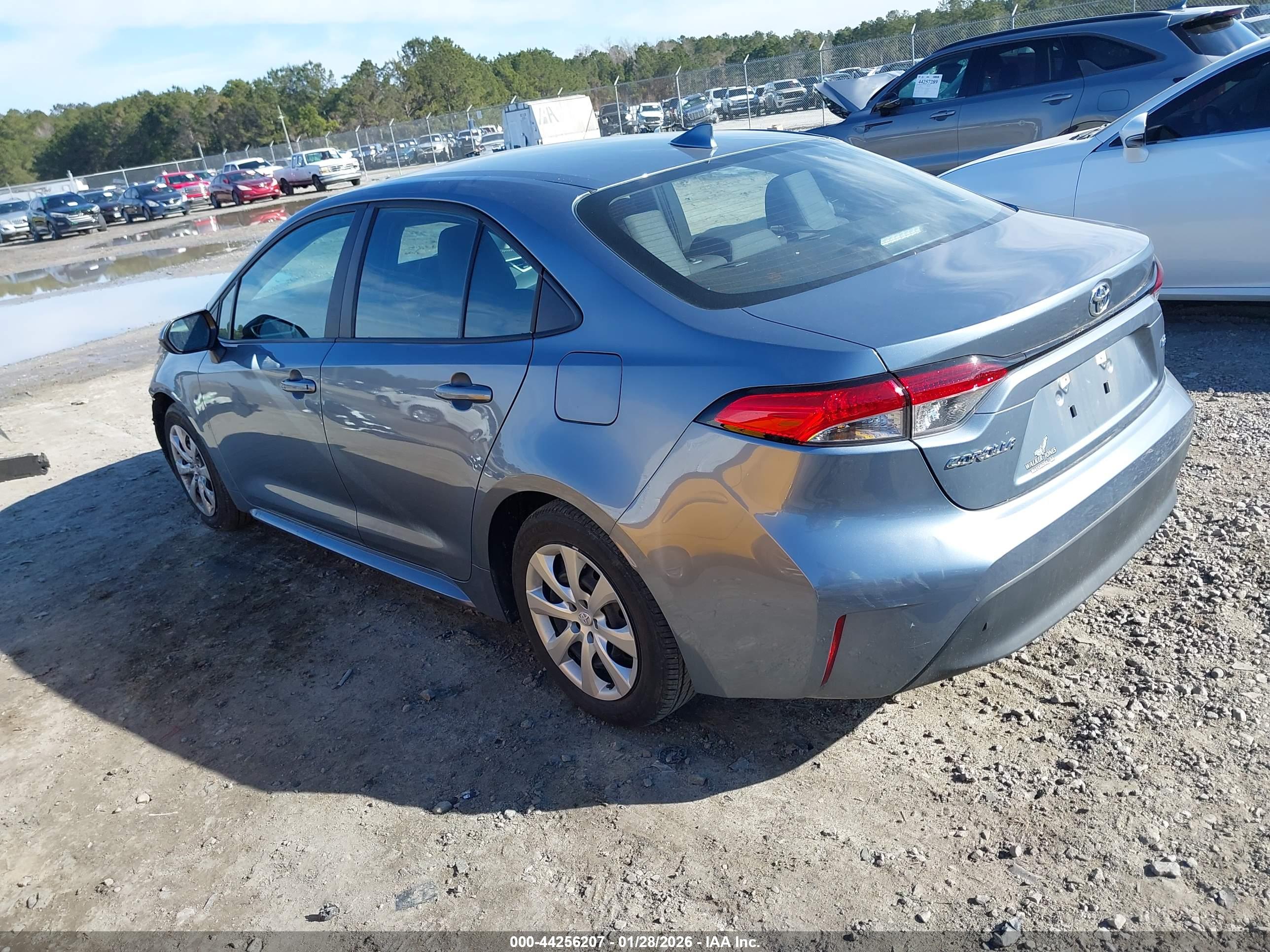 TOYOTA COROLLA image 3