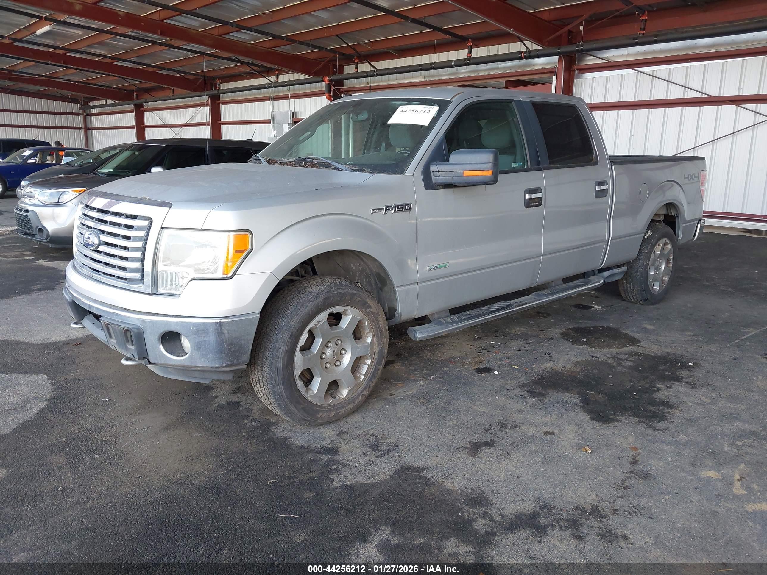FORD F-150 image 2