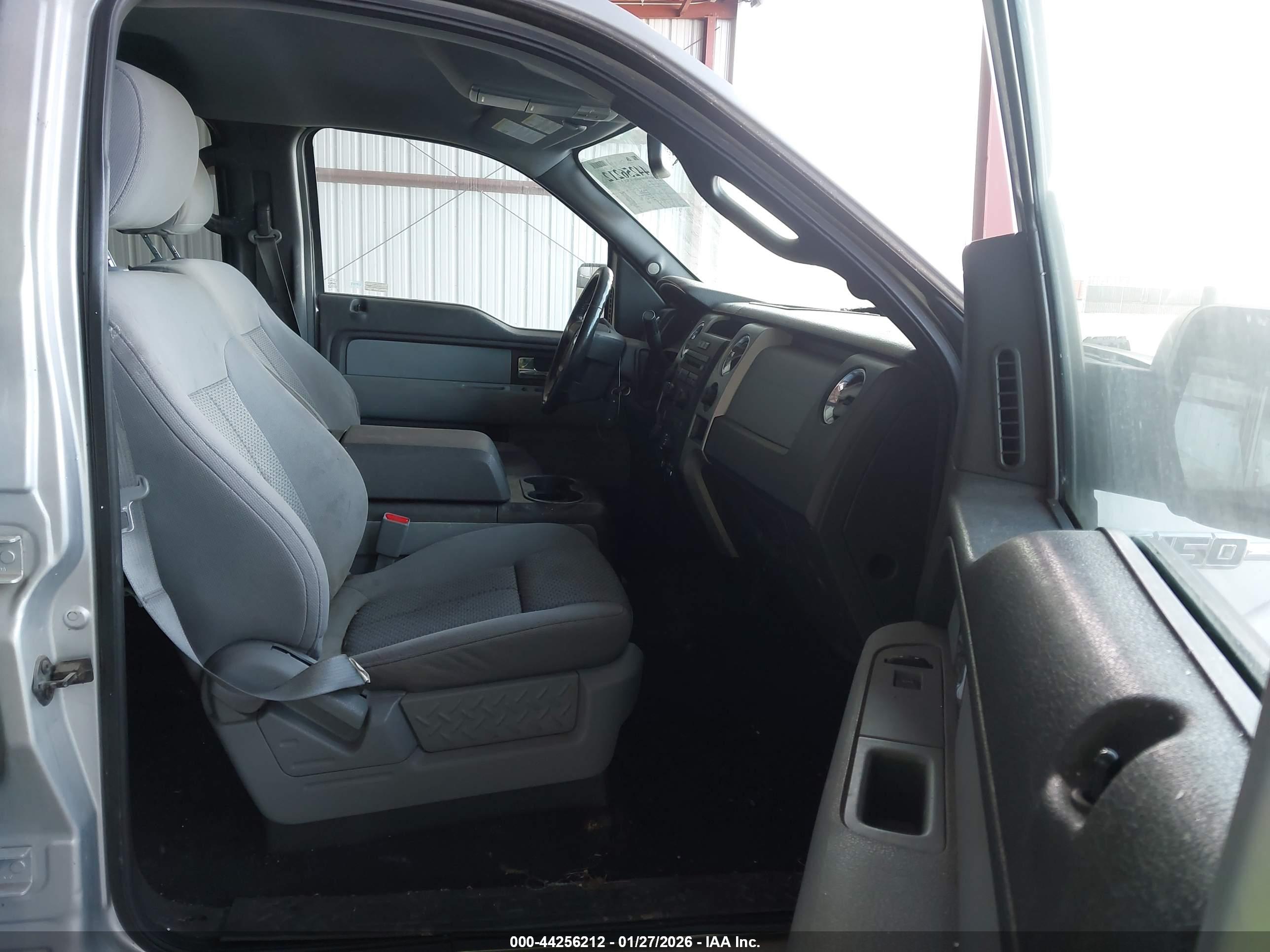 FORD F-150 image 5