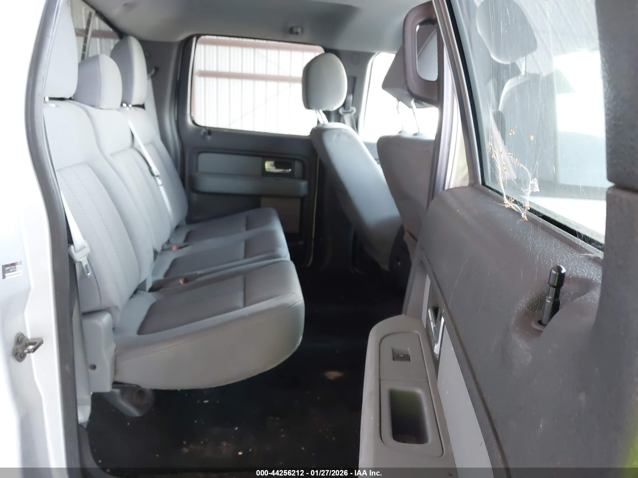 FORD F-150 image 8