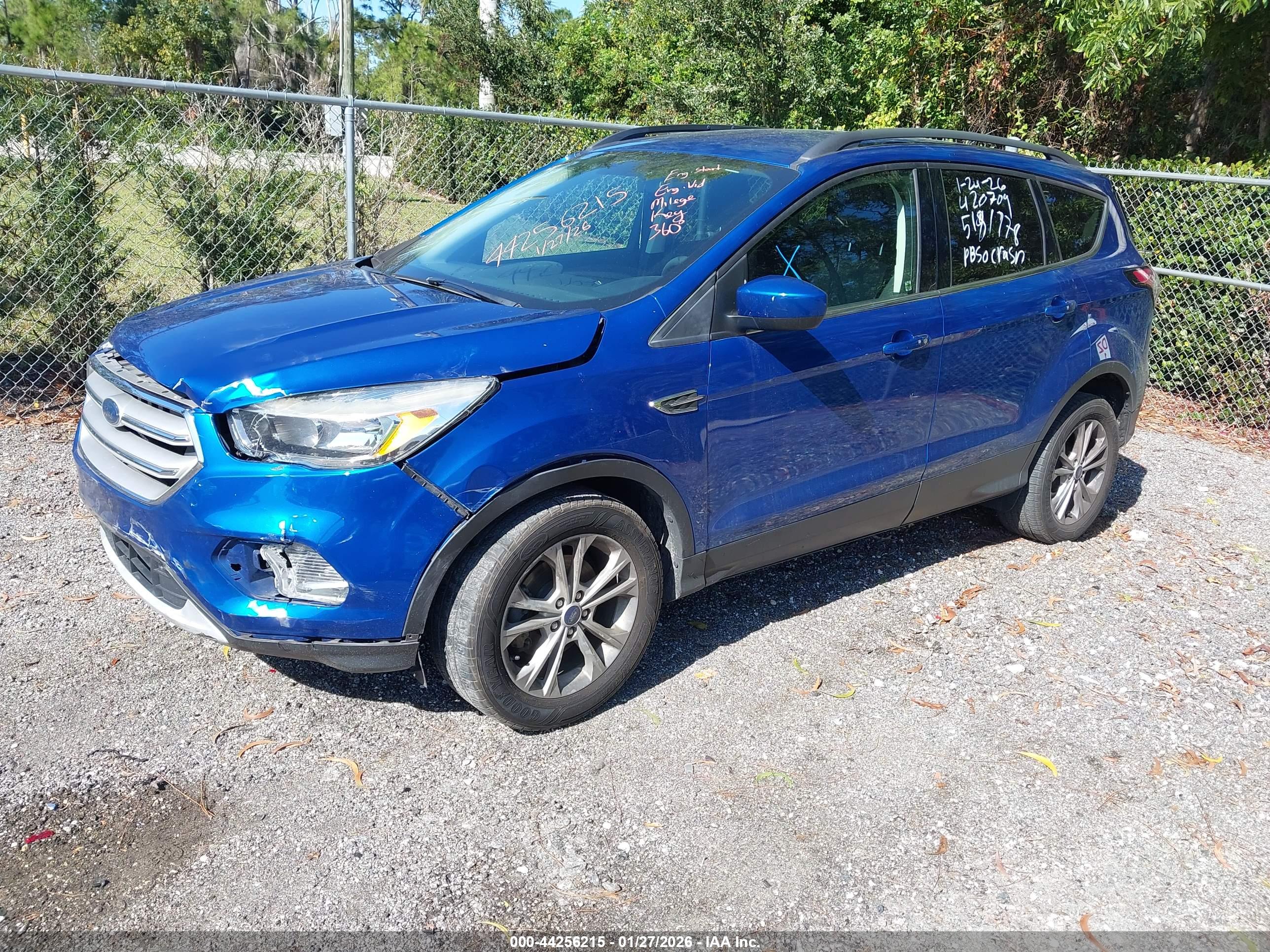 FORD ESCAPE image 2