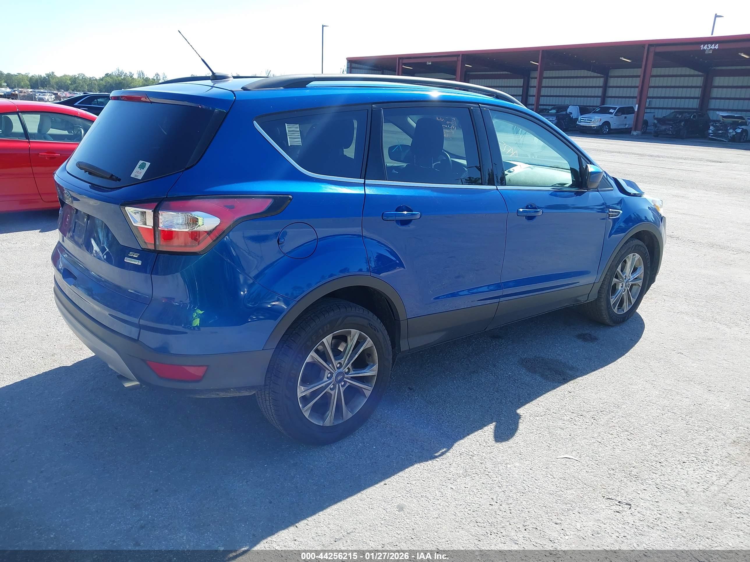 FORD ESCAPE image 4