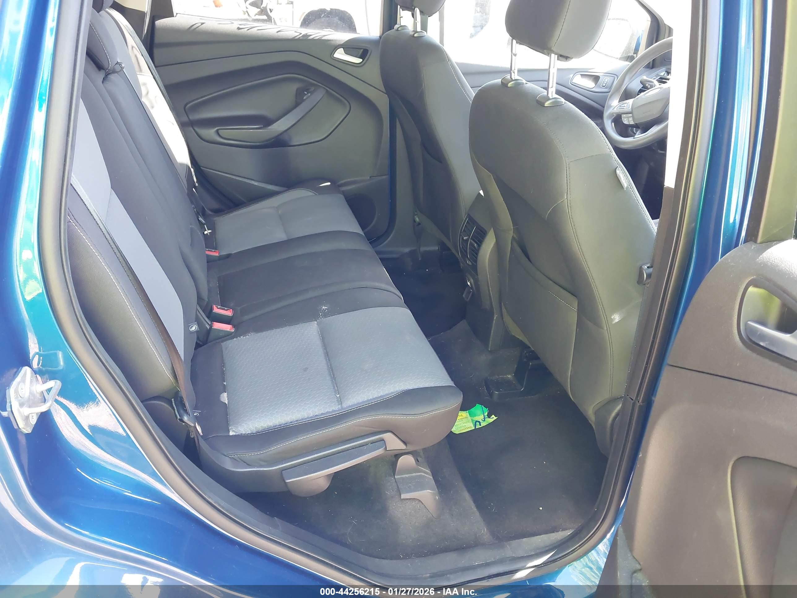 FORD ESCAPE image 8