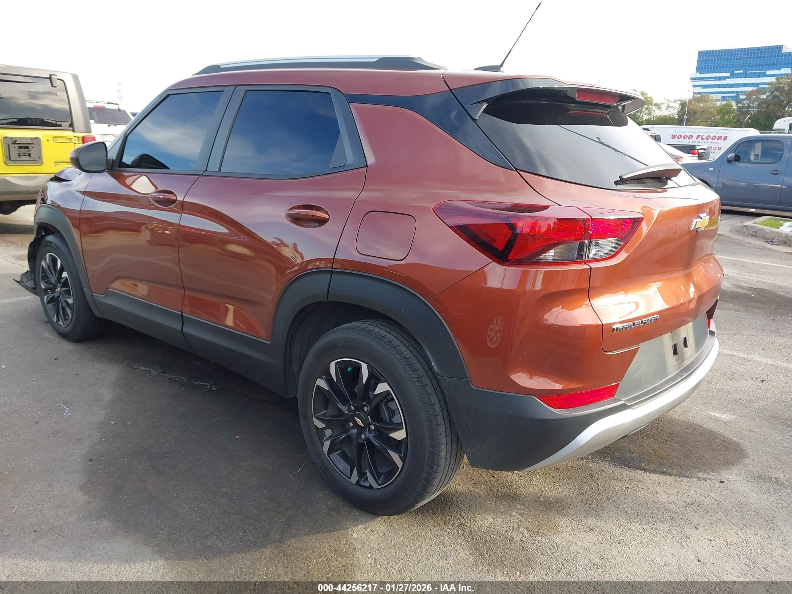 CHEVROLET TRAILBLAZER image 3