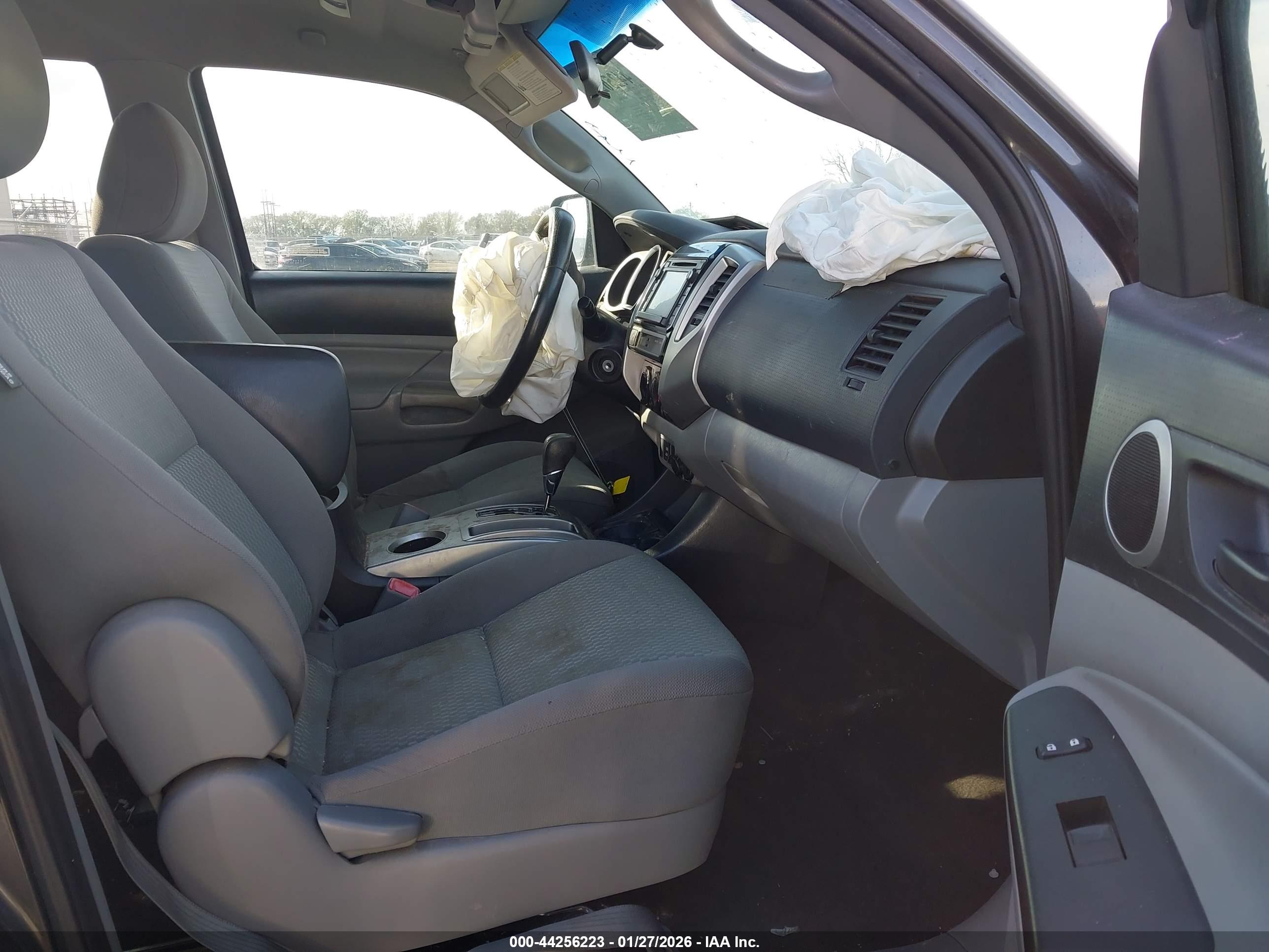 TOYOTA TACOMA image 5