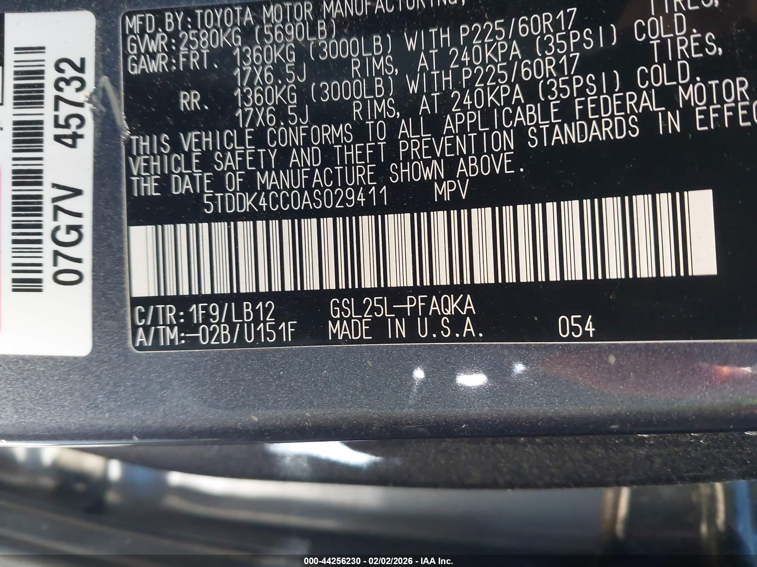 TOYOTA SIENNA image 9