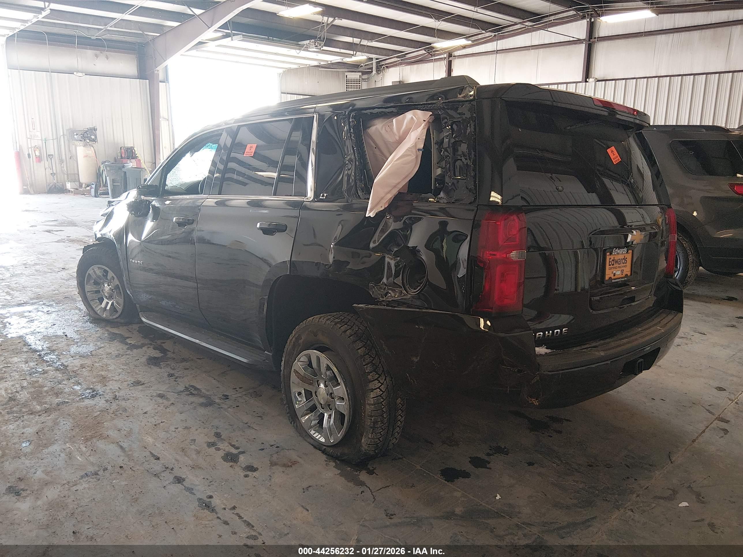CHEVROLET TAHOE image 3
