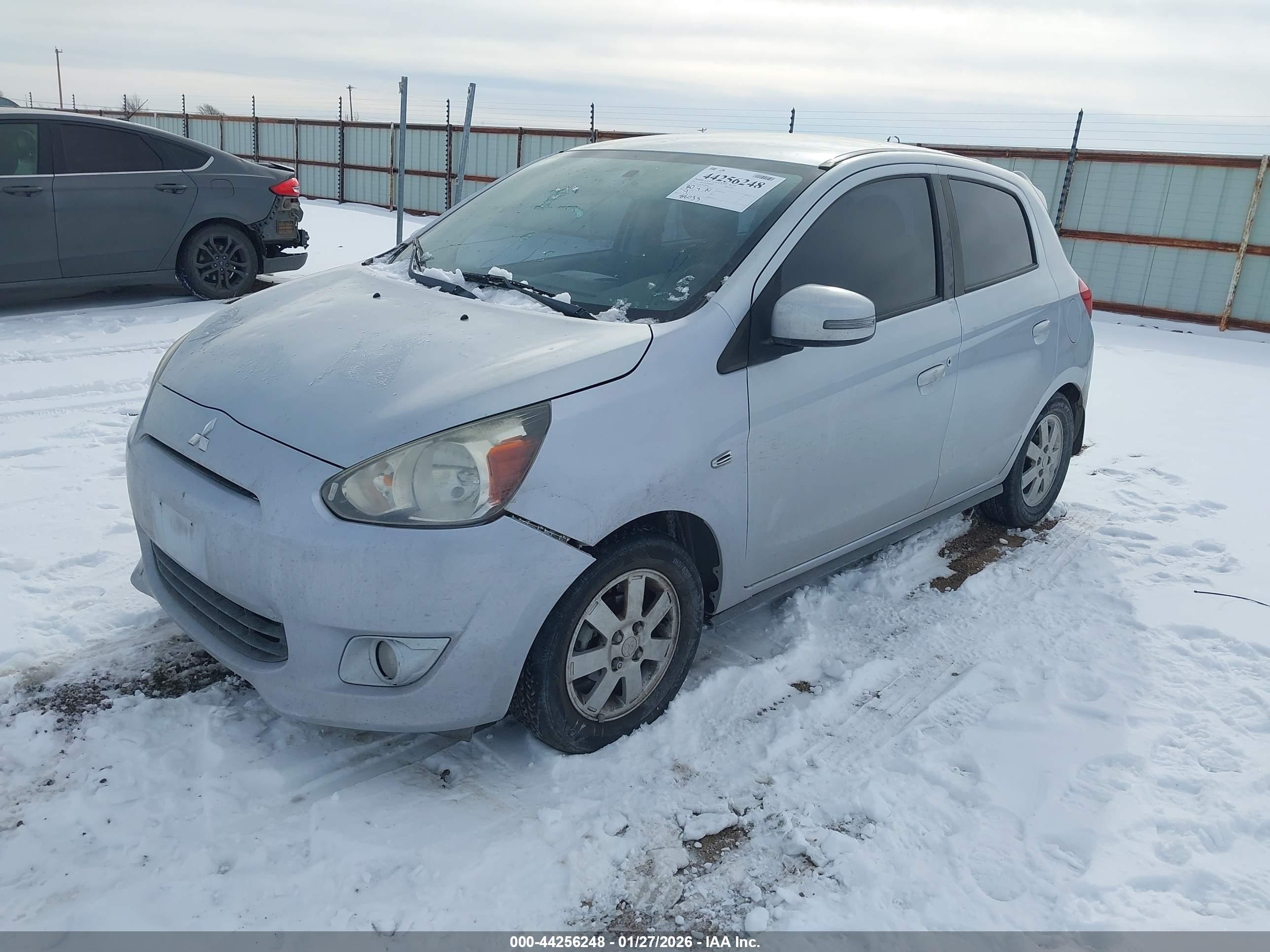 MITSUBISHI MIRAGE image 2
