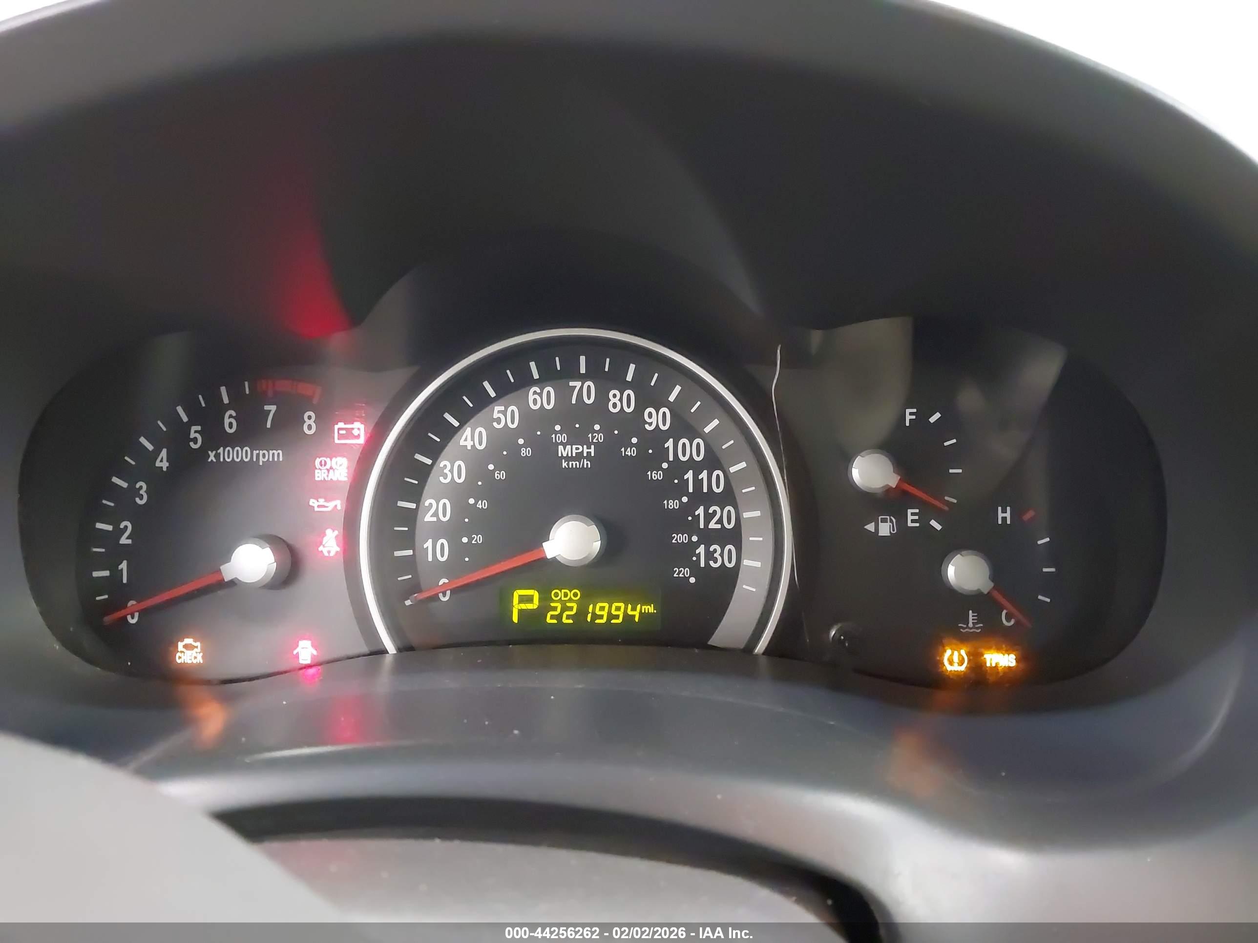 KIA SEDONA image 7