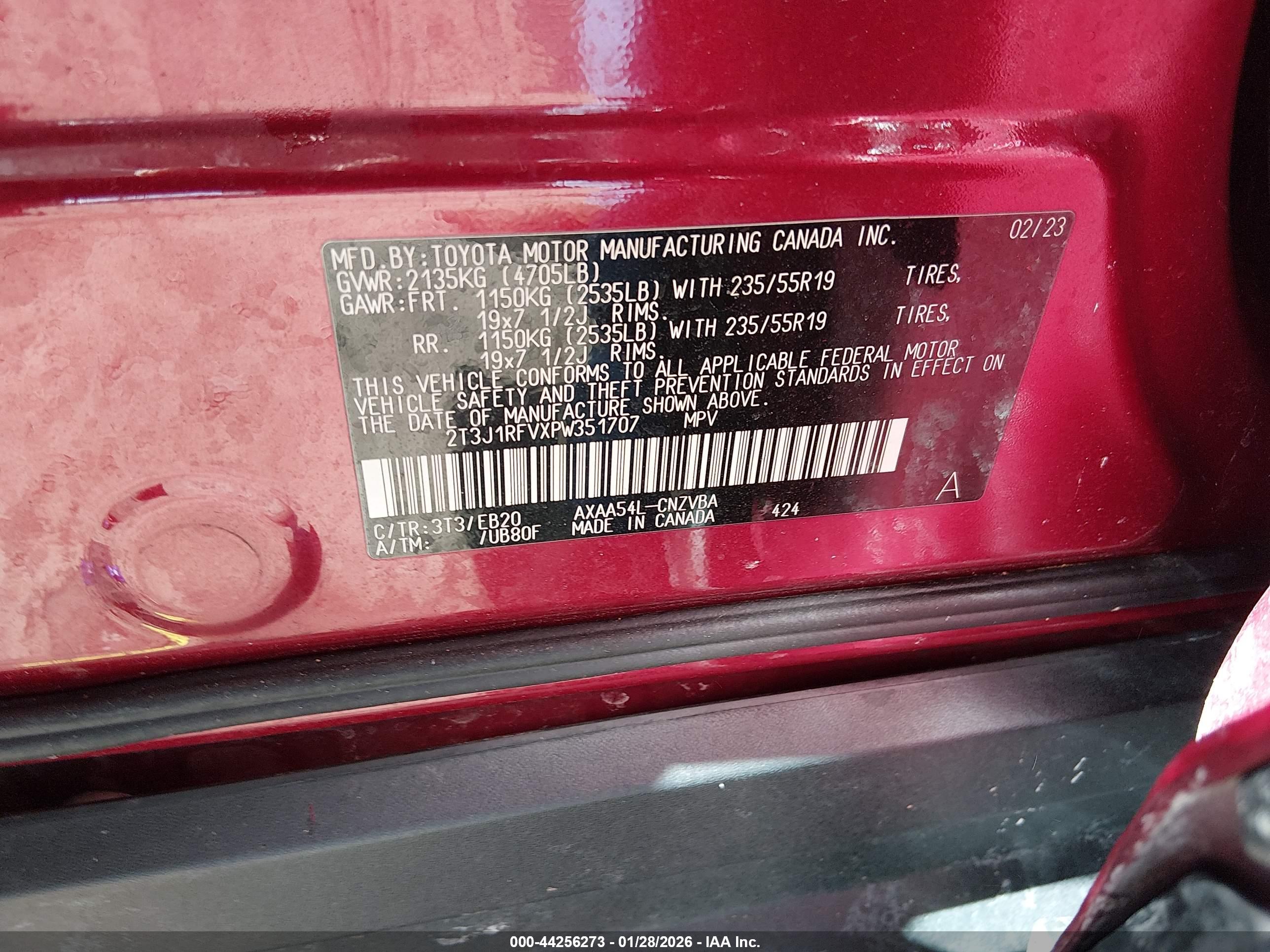 TOYOTA RAV4 image 9