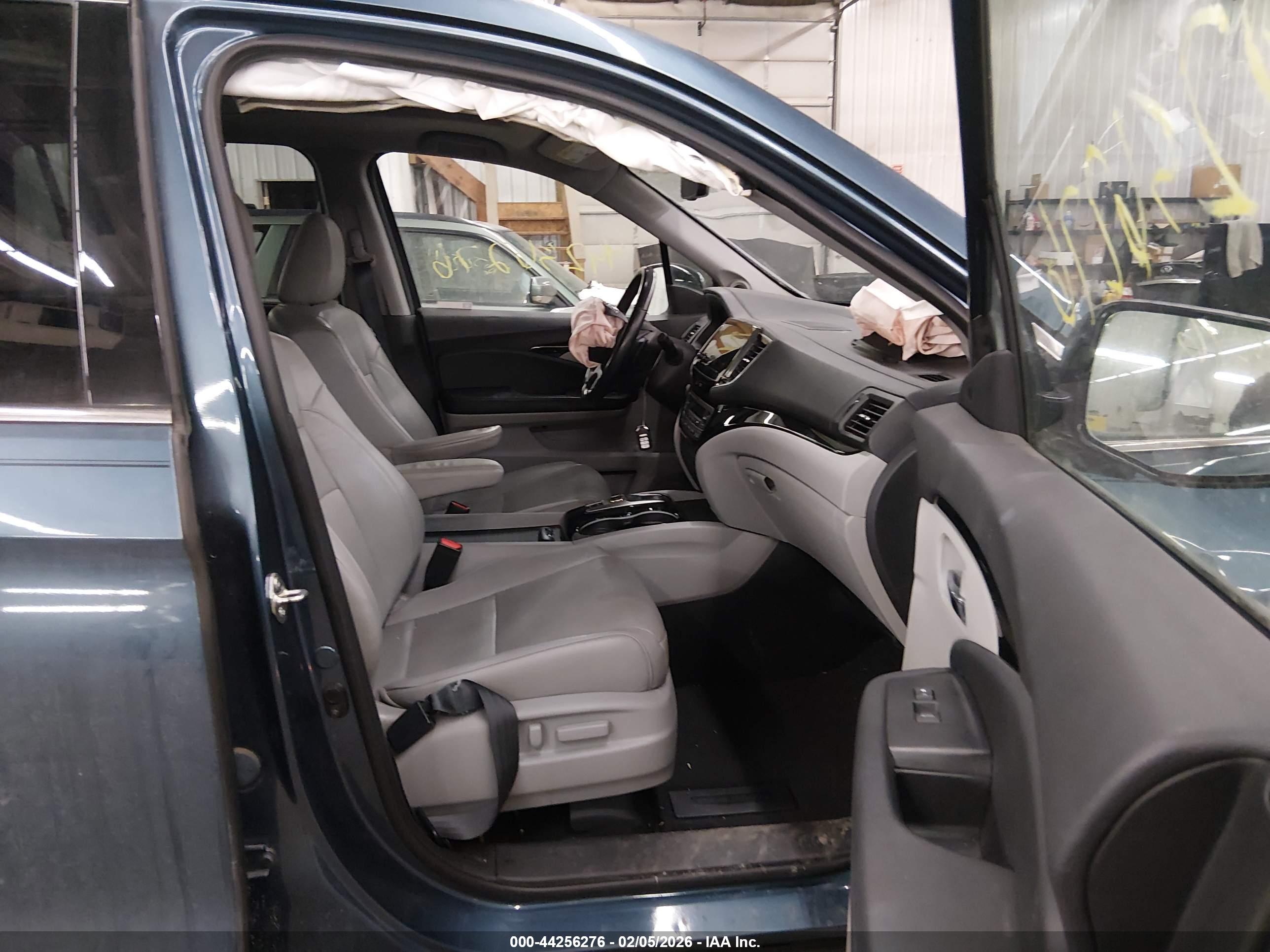 HONDA PILOT image 5