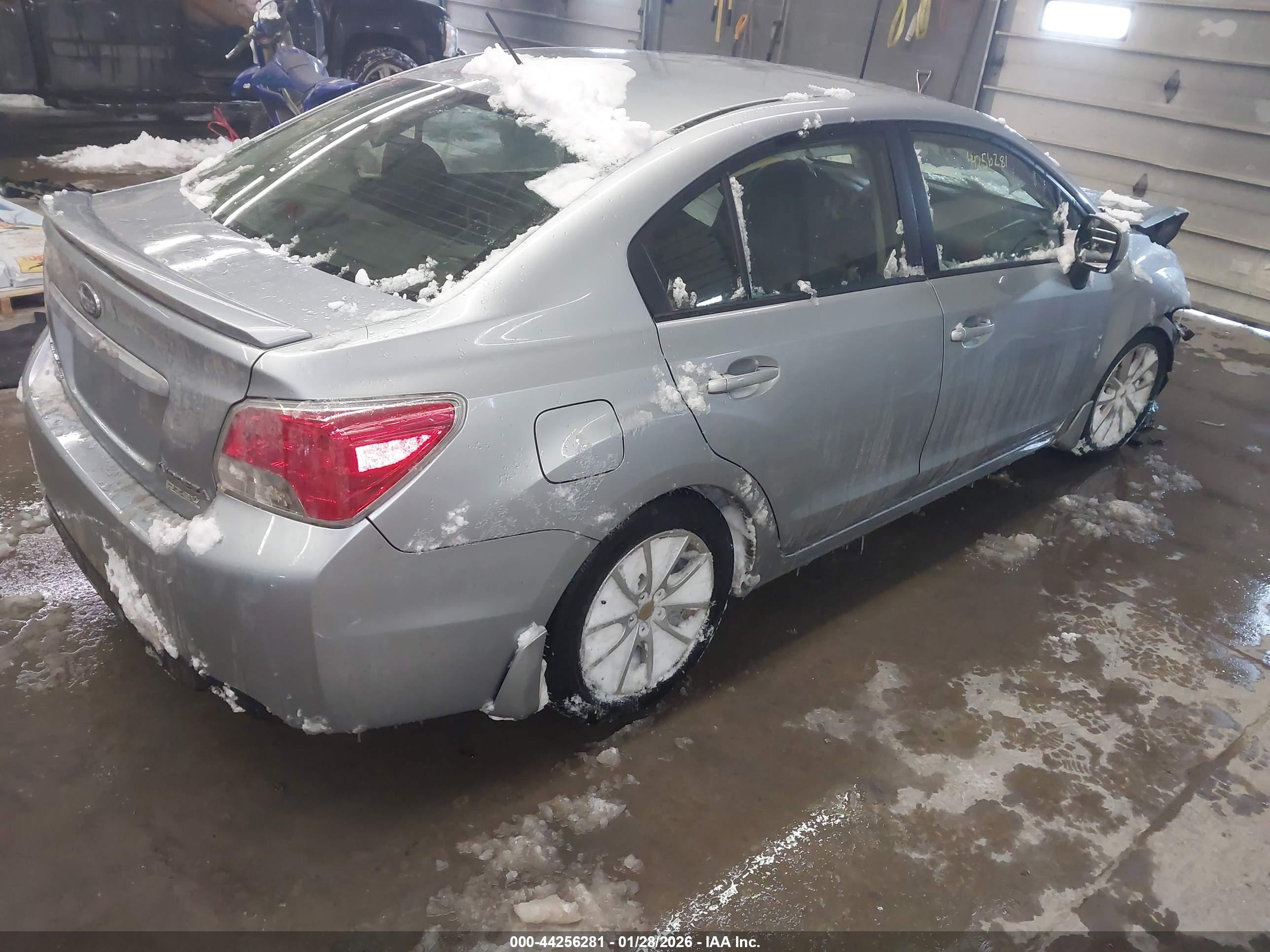 SUBARU IMPREZA image 4