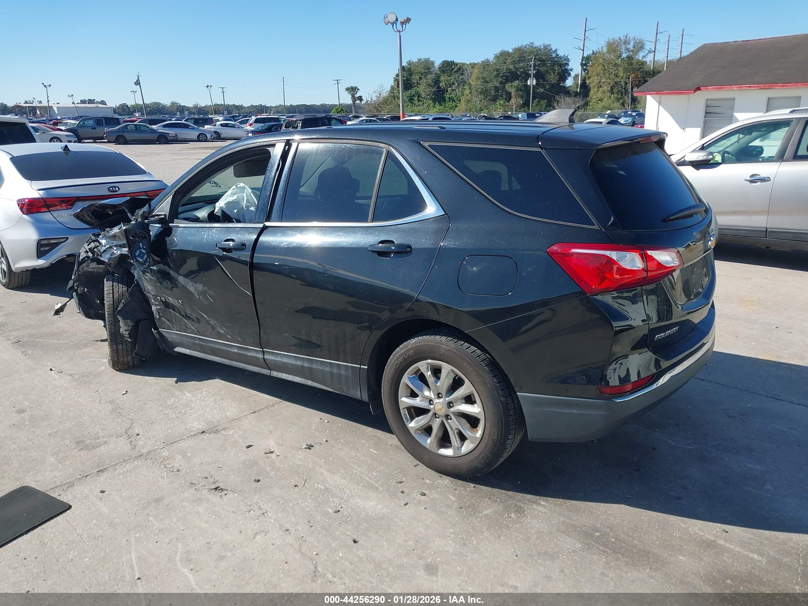 CHEVROLET EQUINOX image 3