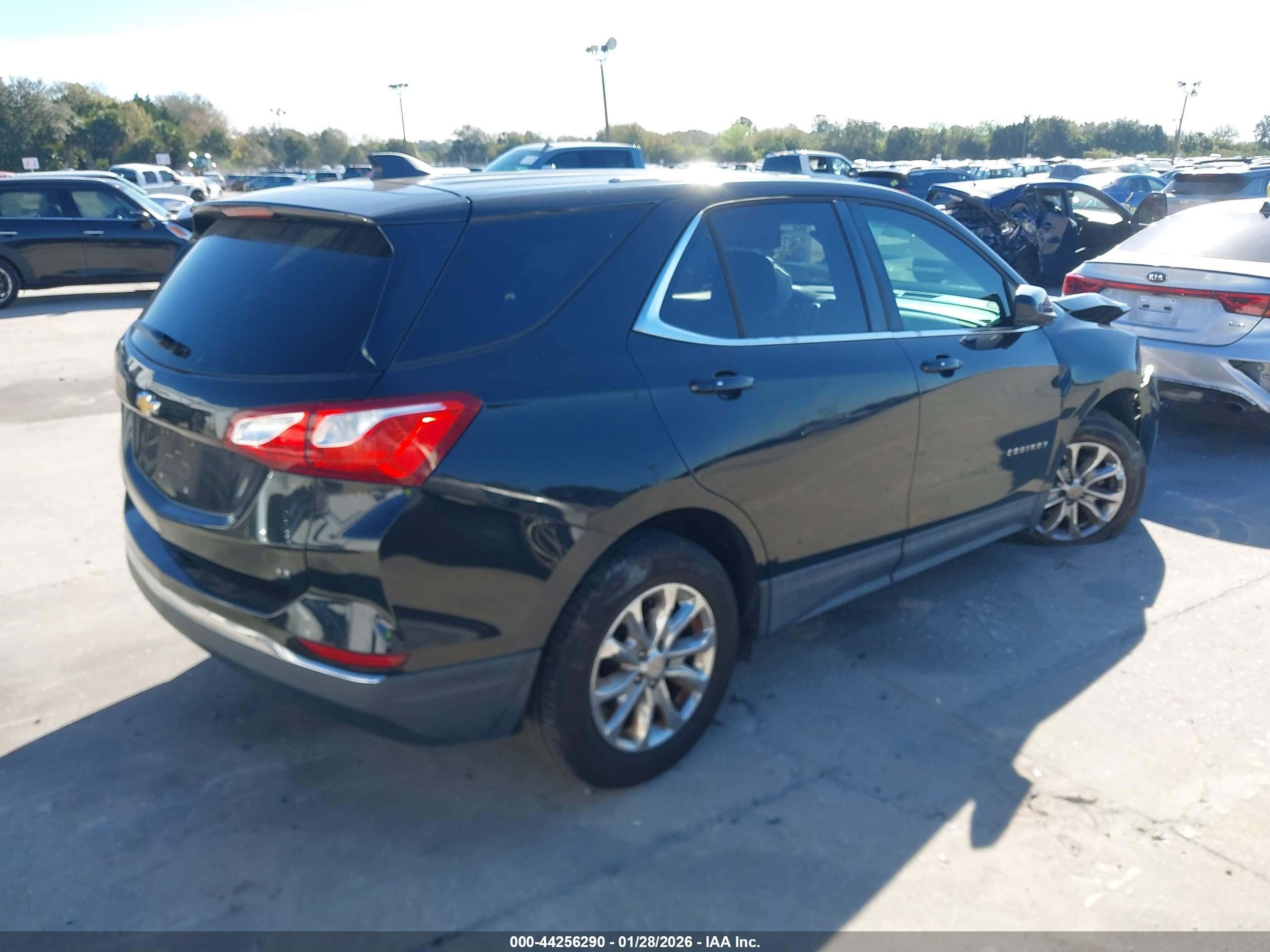 CHEVROLET EQUINOX image 4