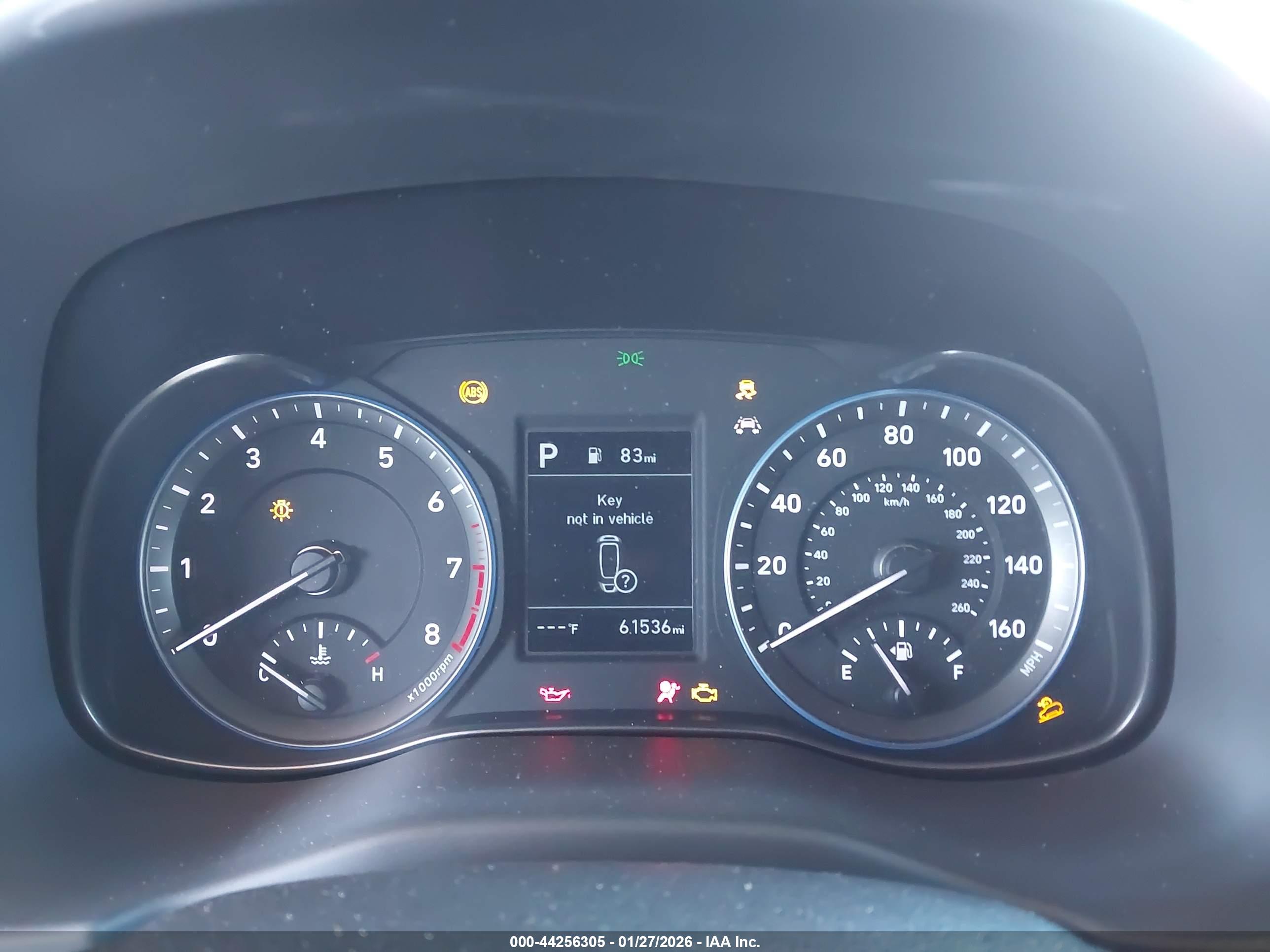 HYUNDAI KONA image 7