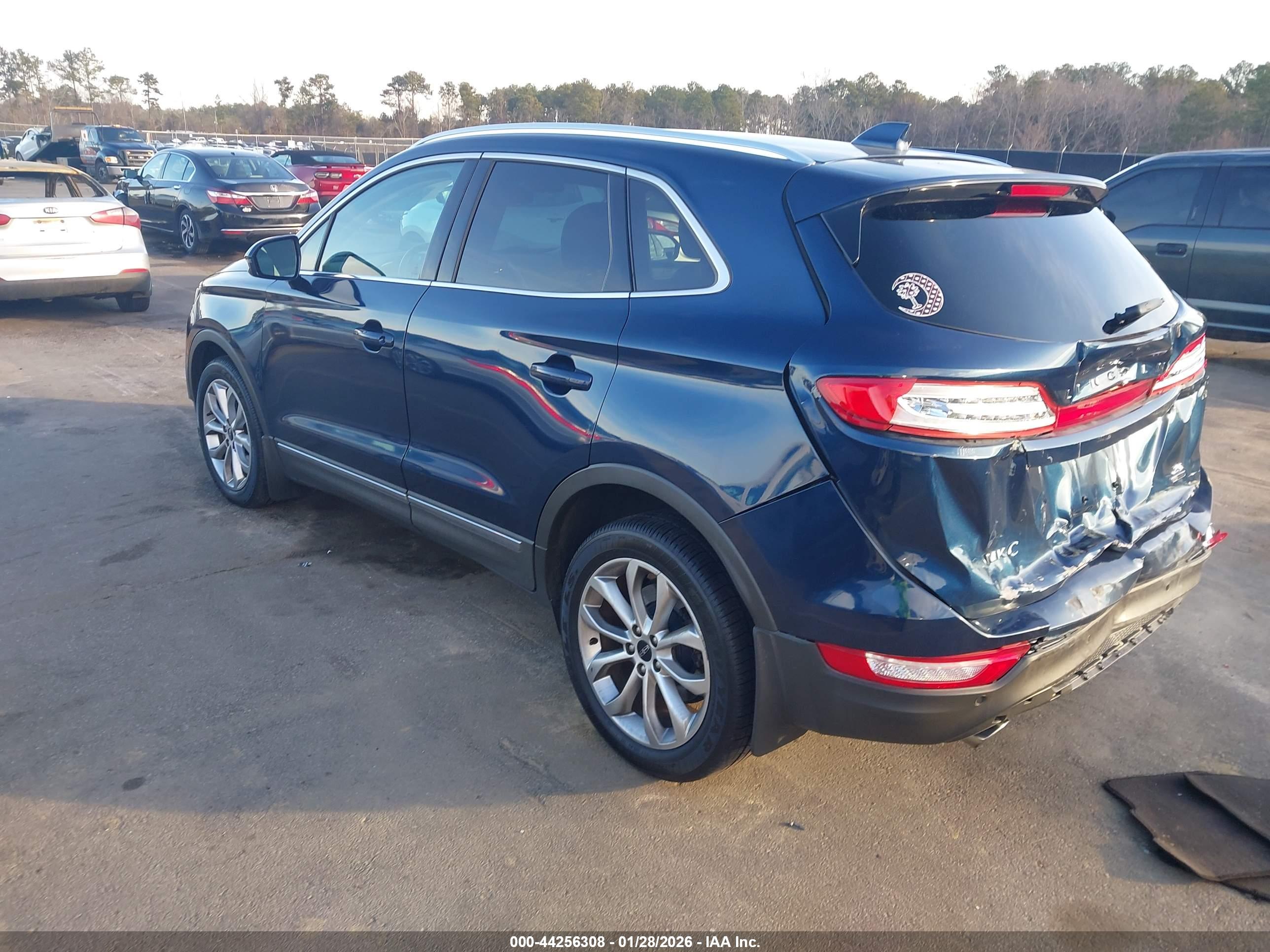 LINCOLN MKC image 3