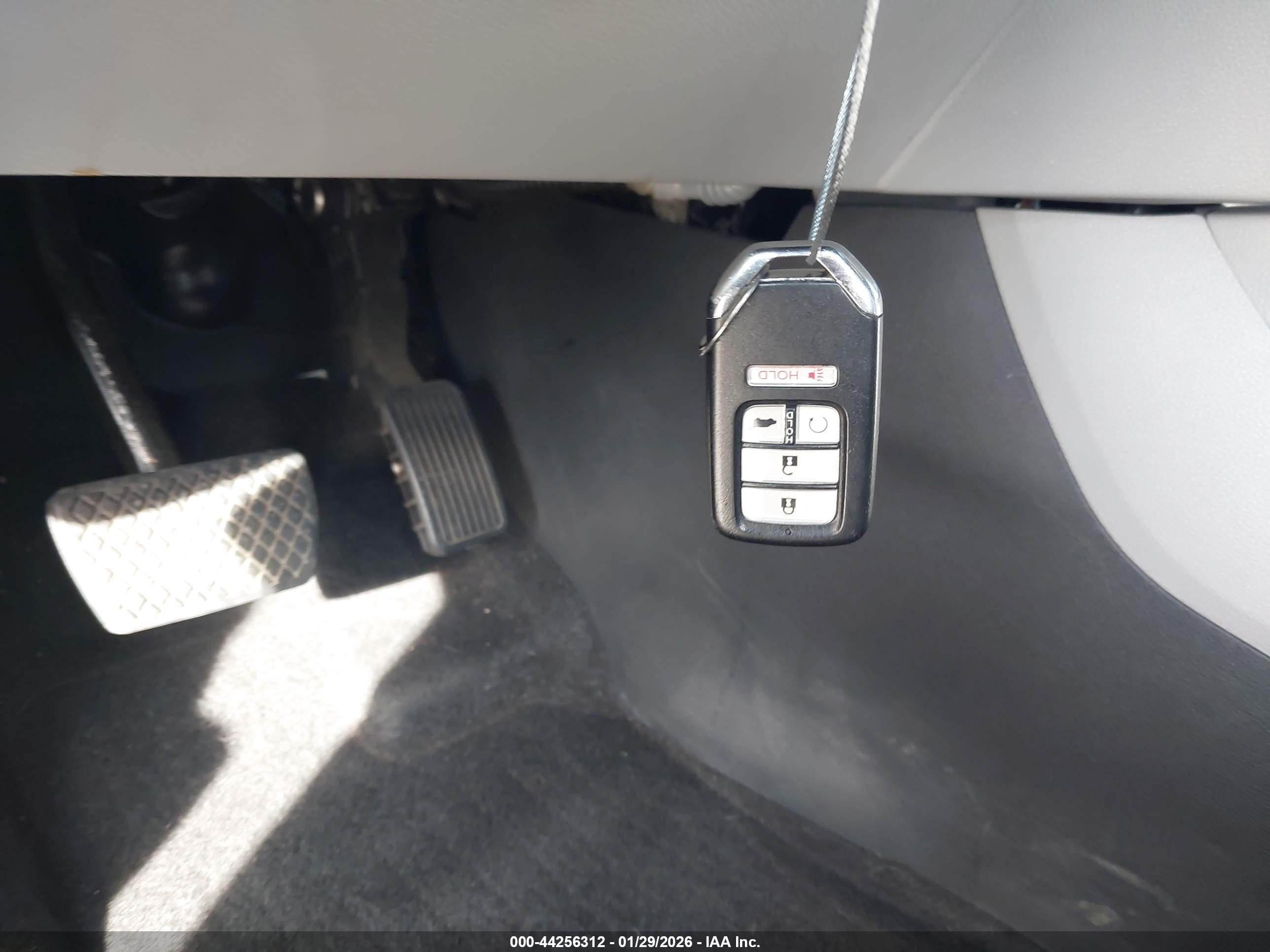 HONDA PILOT image 11
