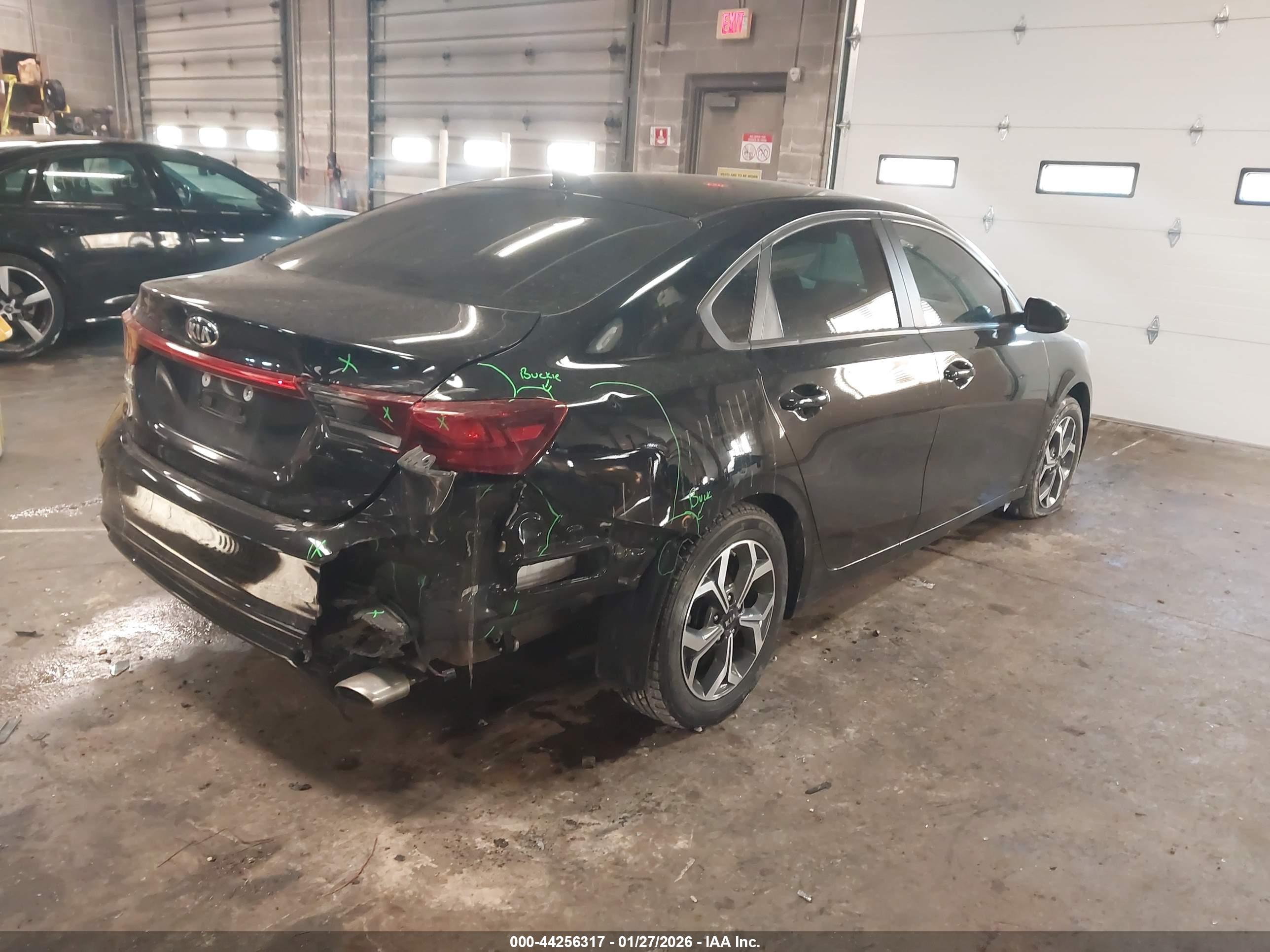 KIA FORTE image 4