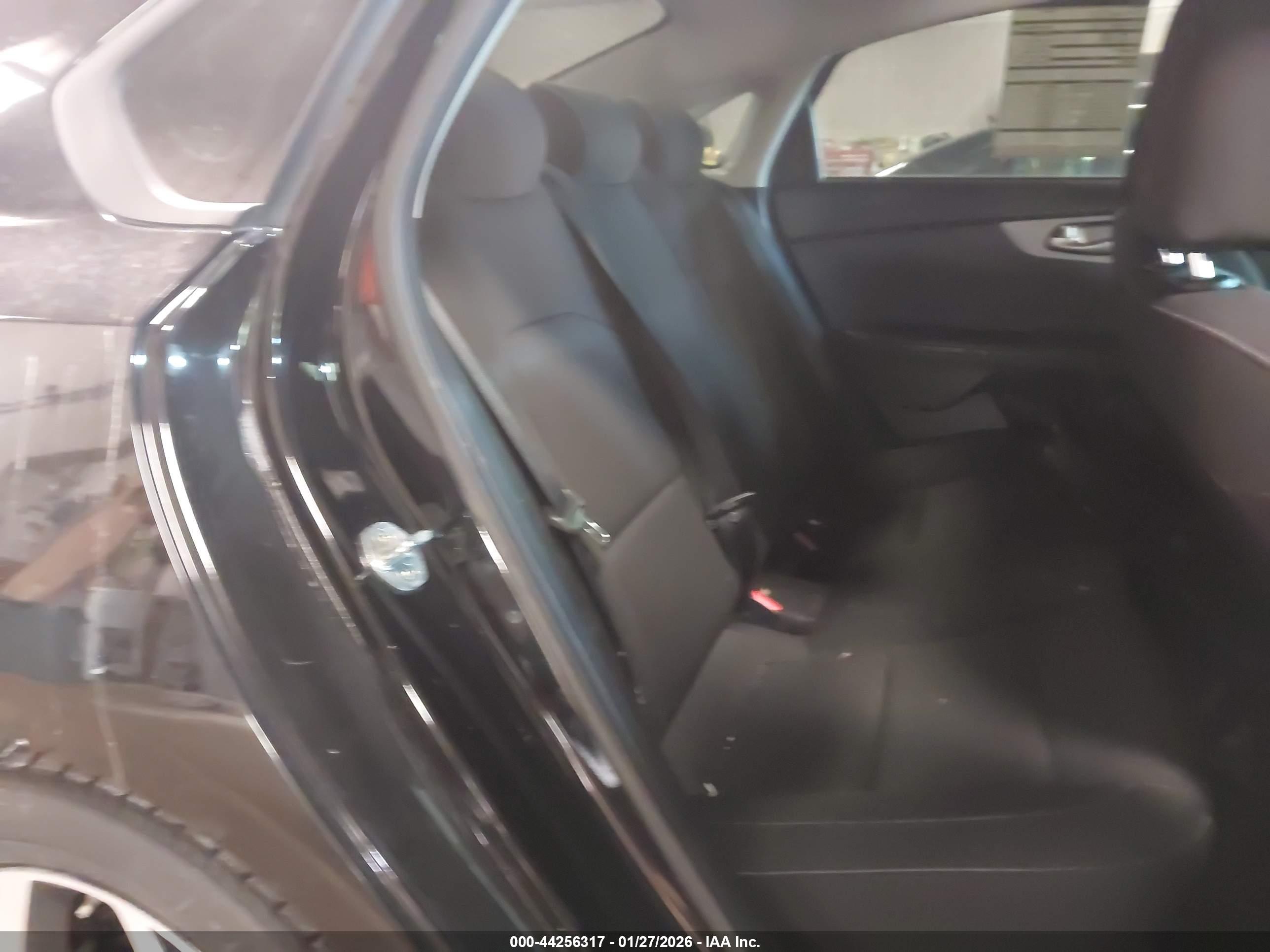KIA FORTE image 8