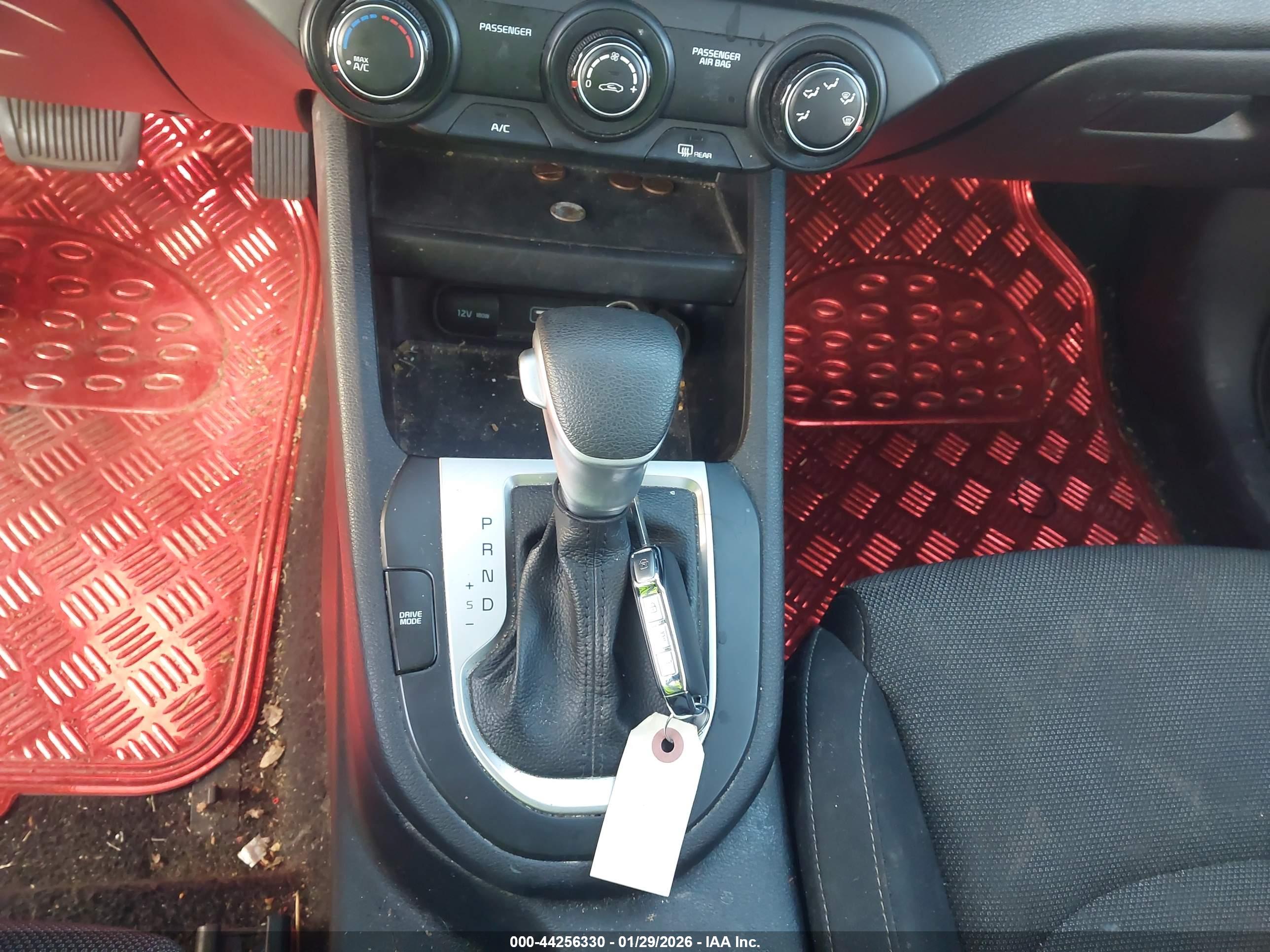 KIA FORTE image 11