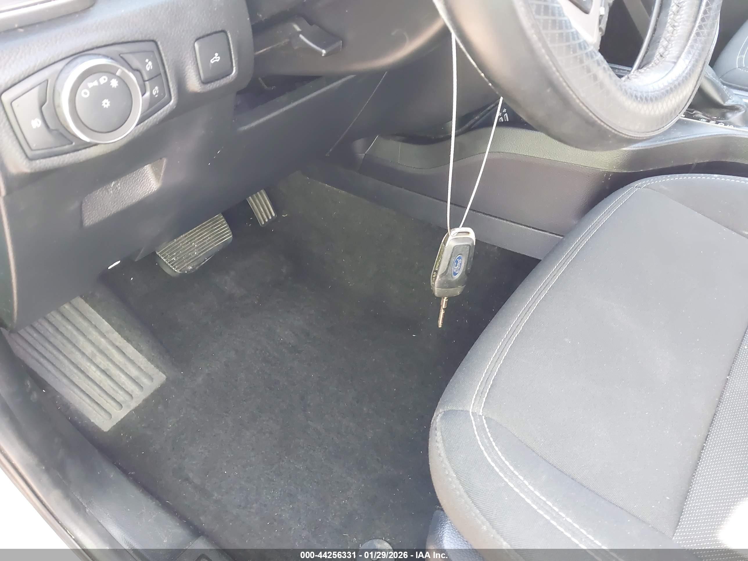 FORD RANGER image 11