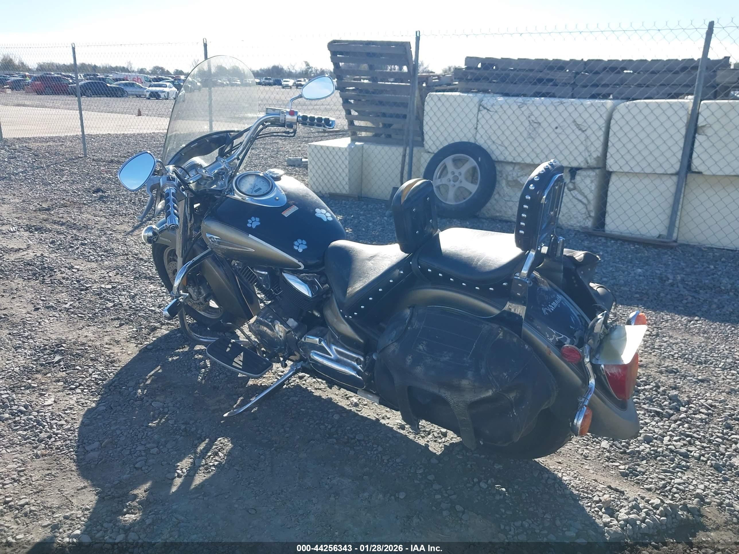 YAMAHA XVS1100 image 3