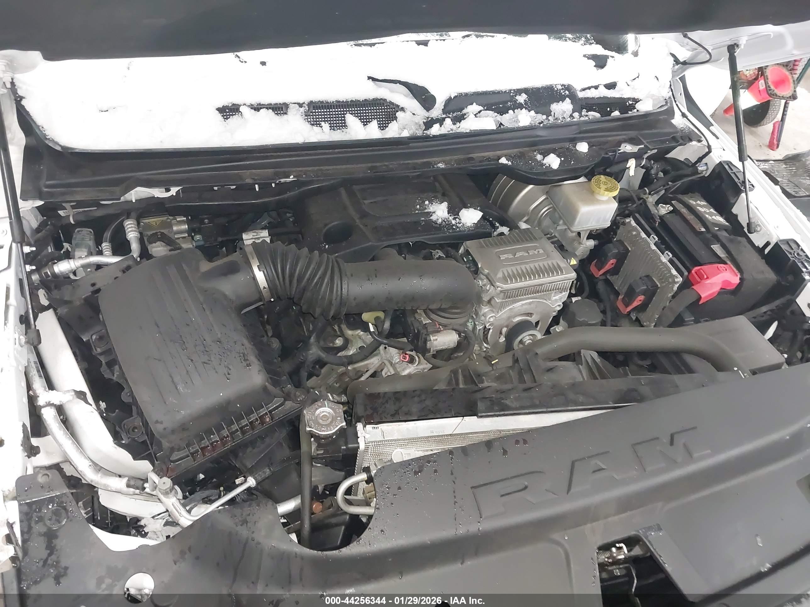 RAM 1500 image 10