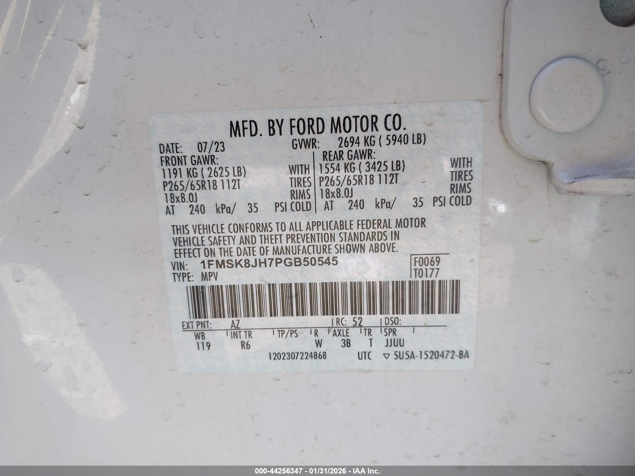 FORD EXPLORER image 9