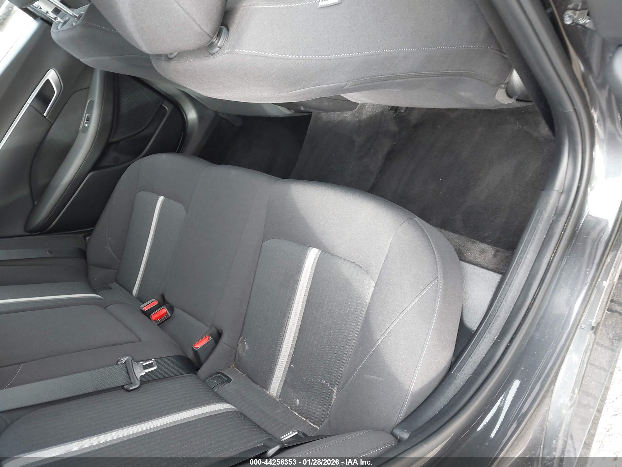 HYUNDAI SONATA image 8