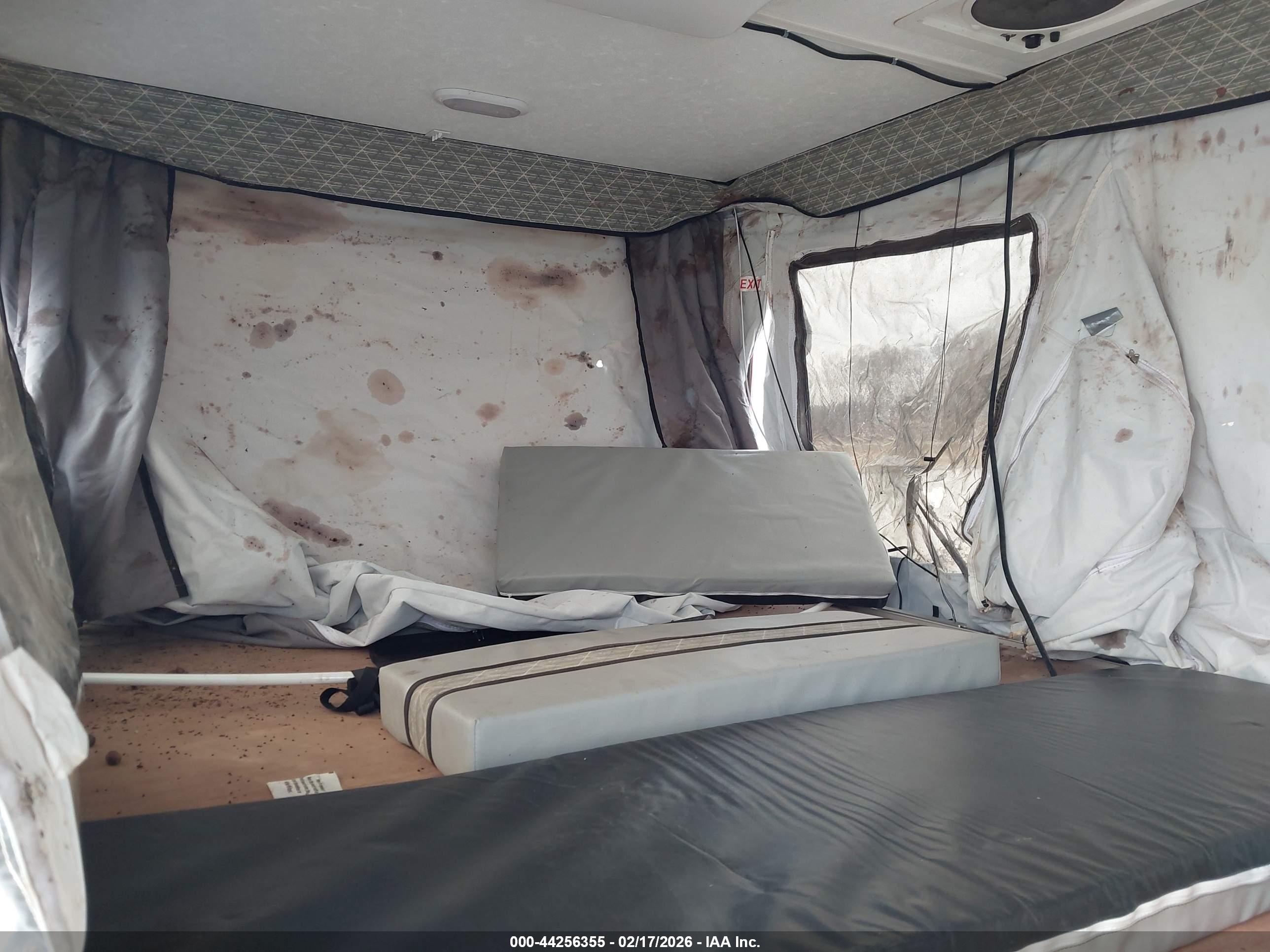 COACHMEN VIKING image 6