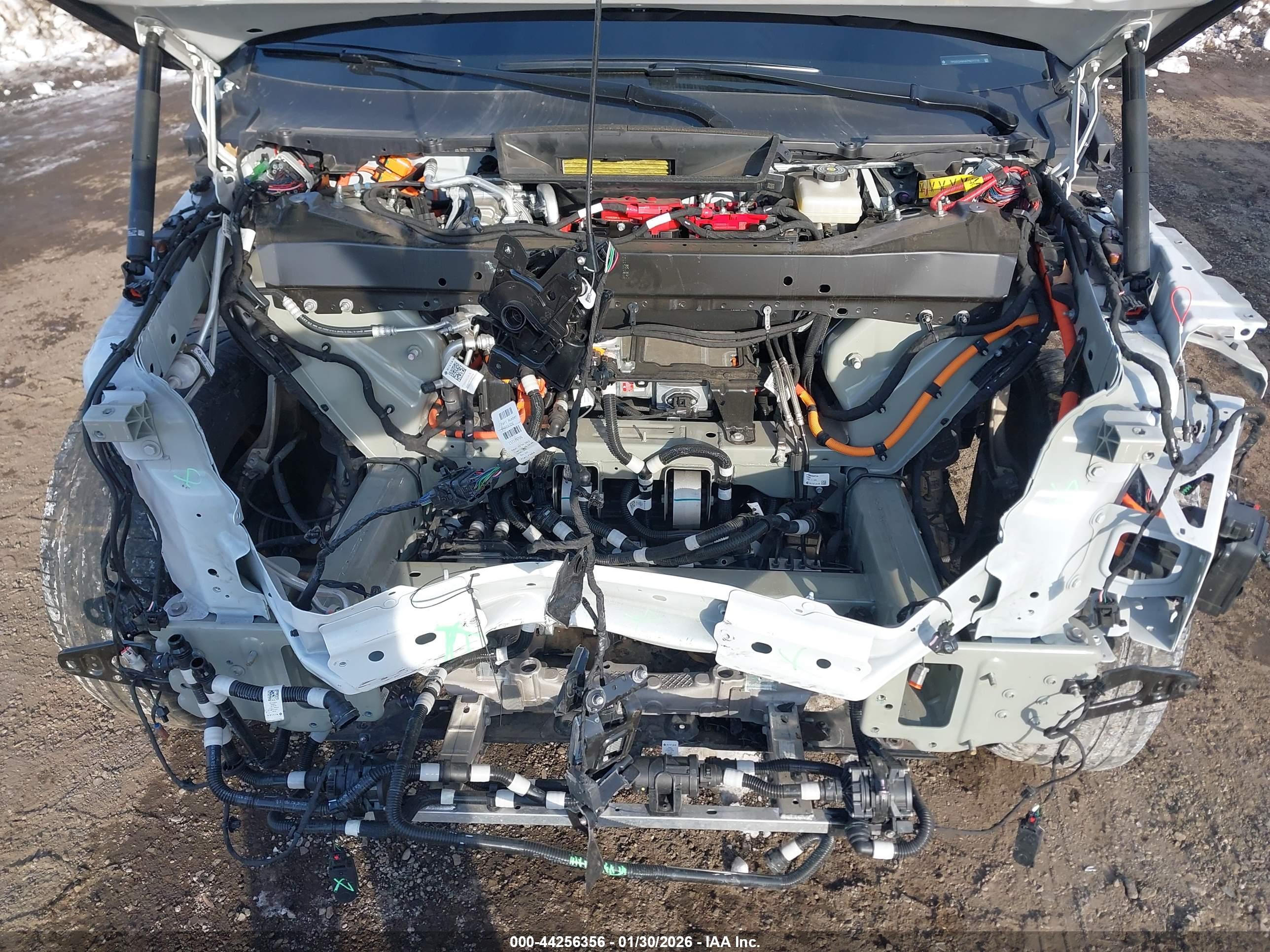 RIVIAN R1S image 10