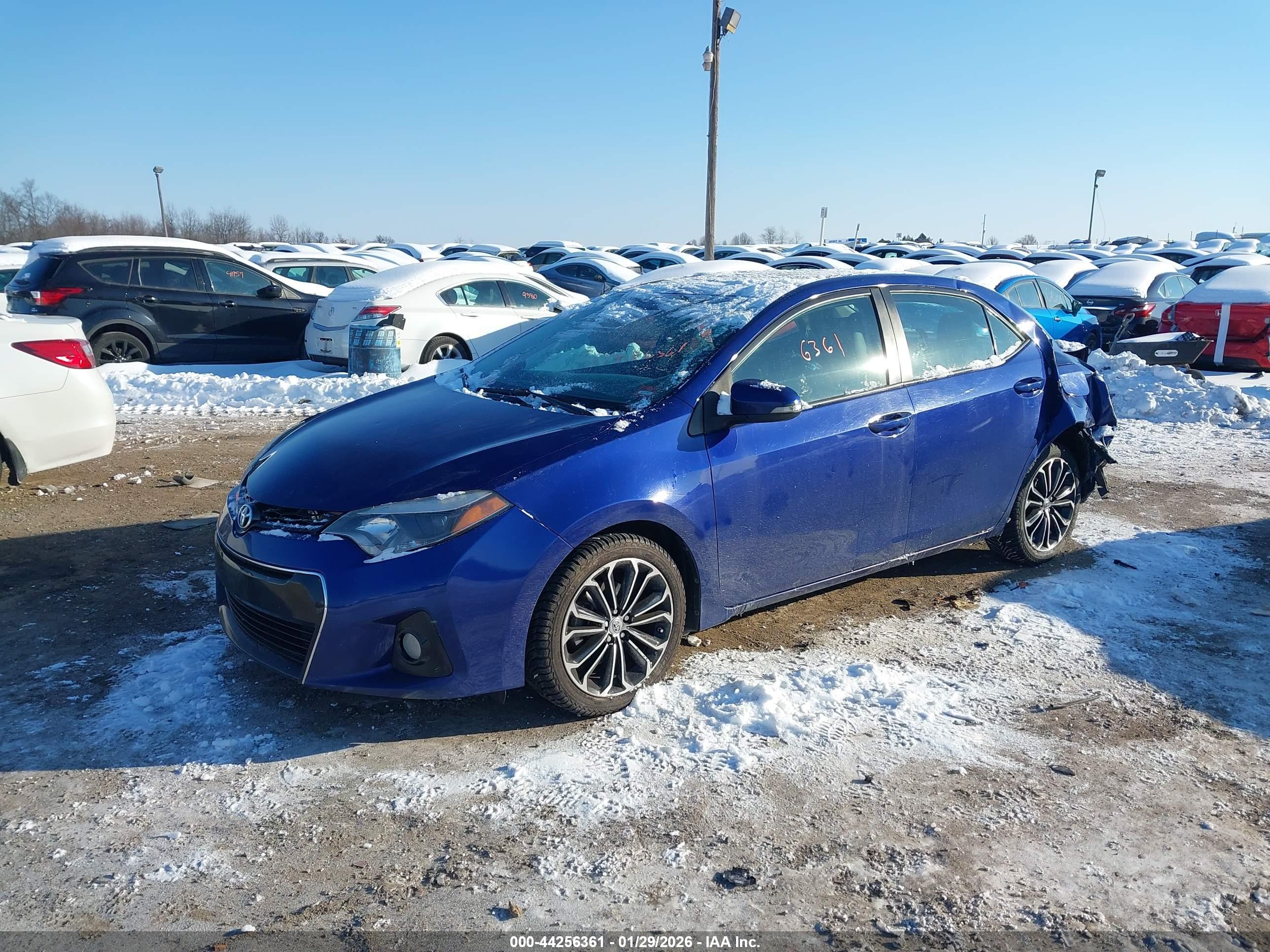 TOYOTA COROLLA image 2