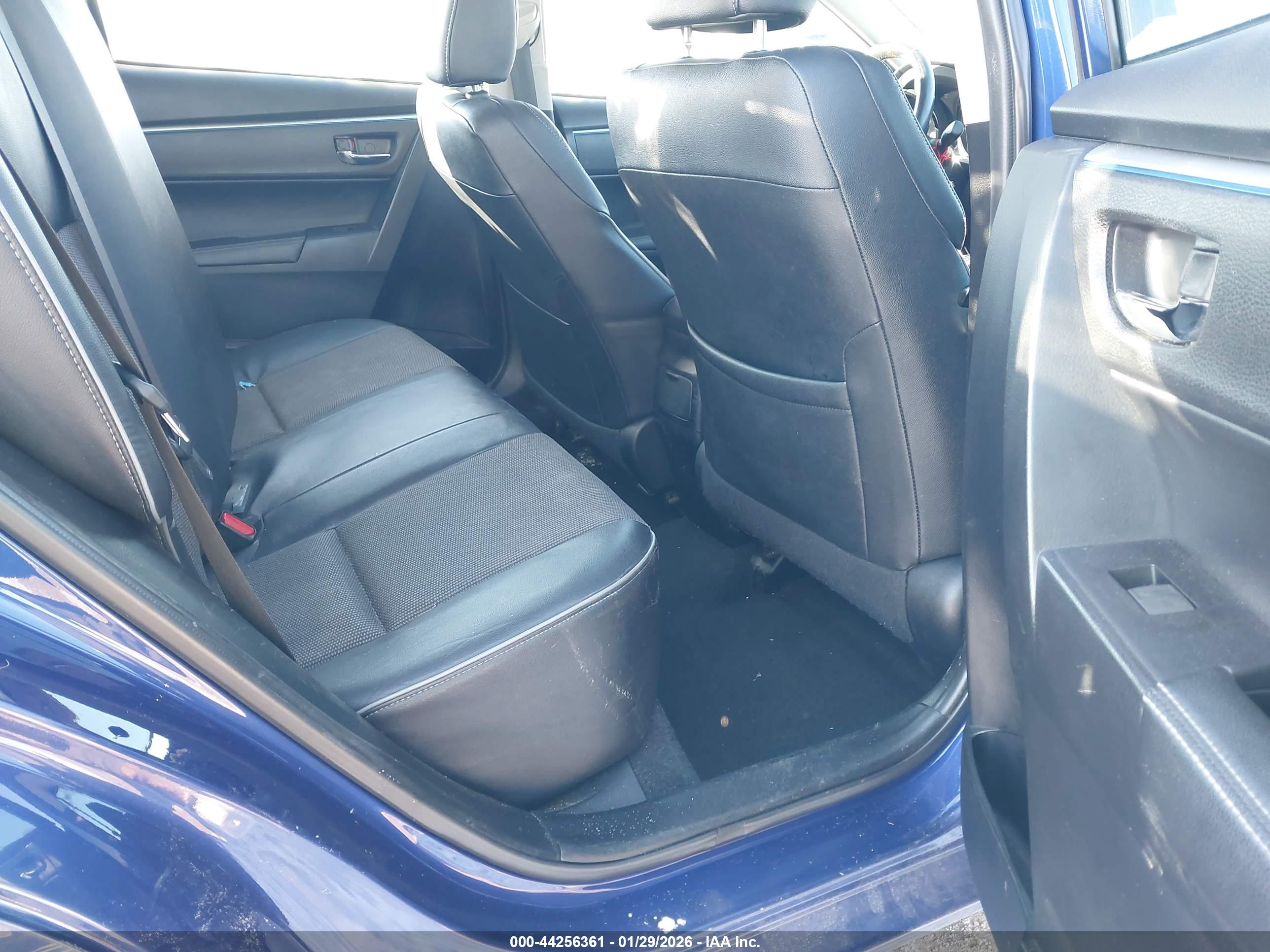 TOYOTA COROLLA image 8