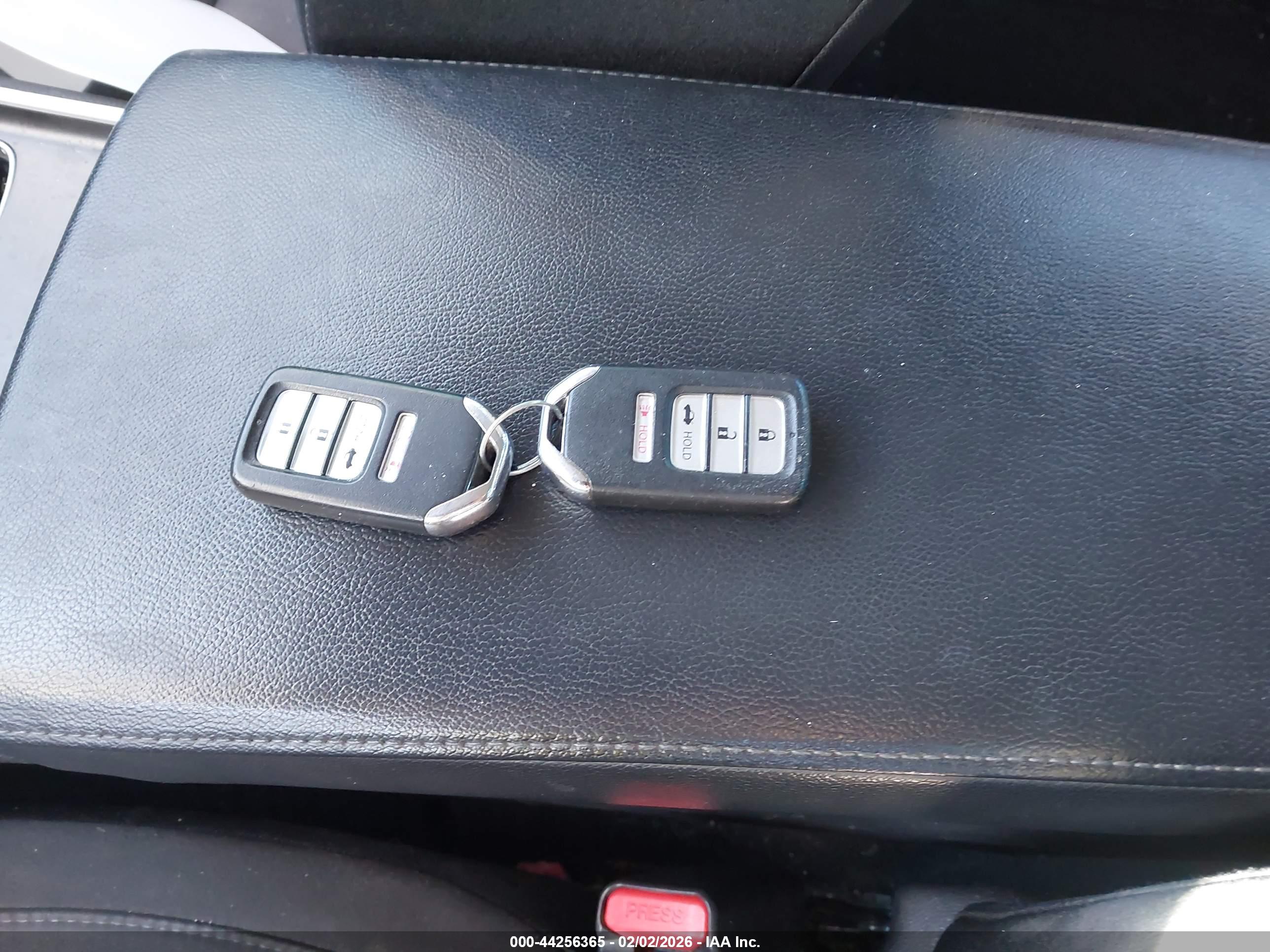 HONDA ACCORD image 11