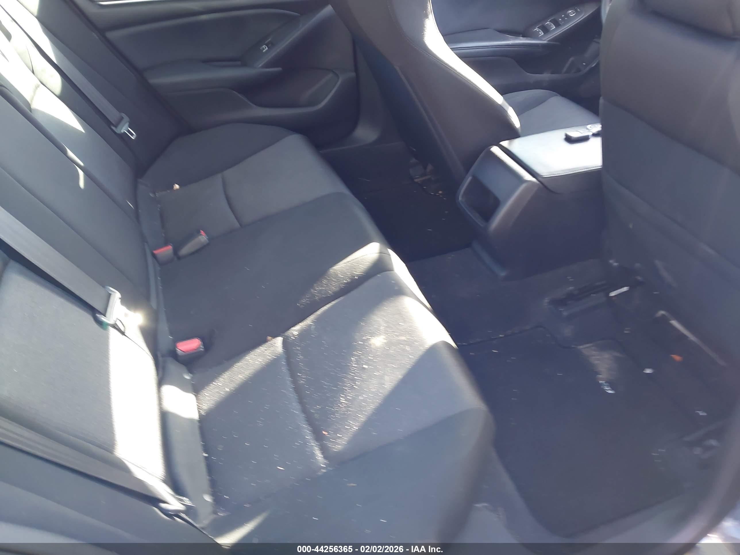 HONDA ACCORD image 8