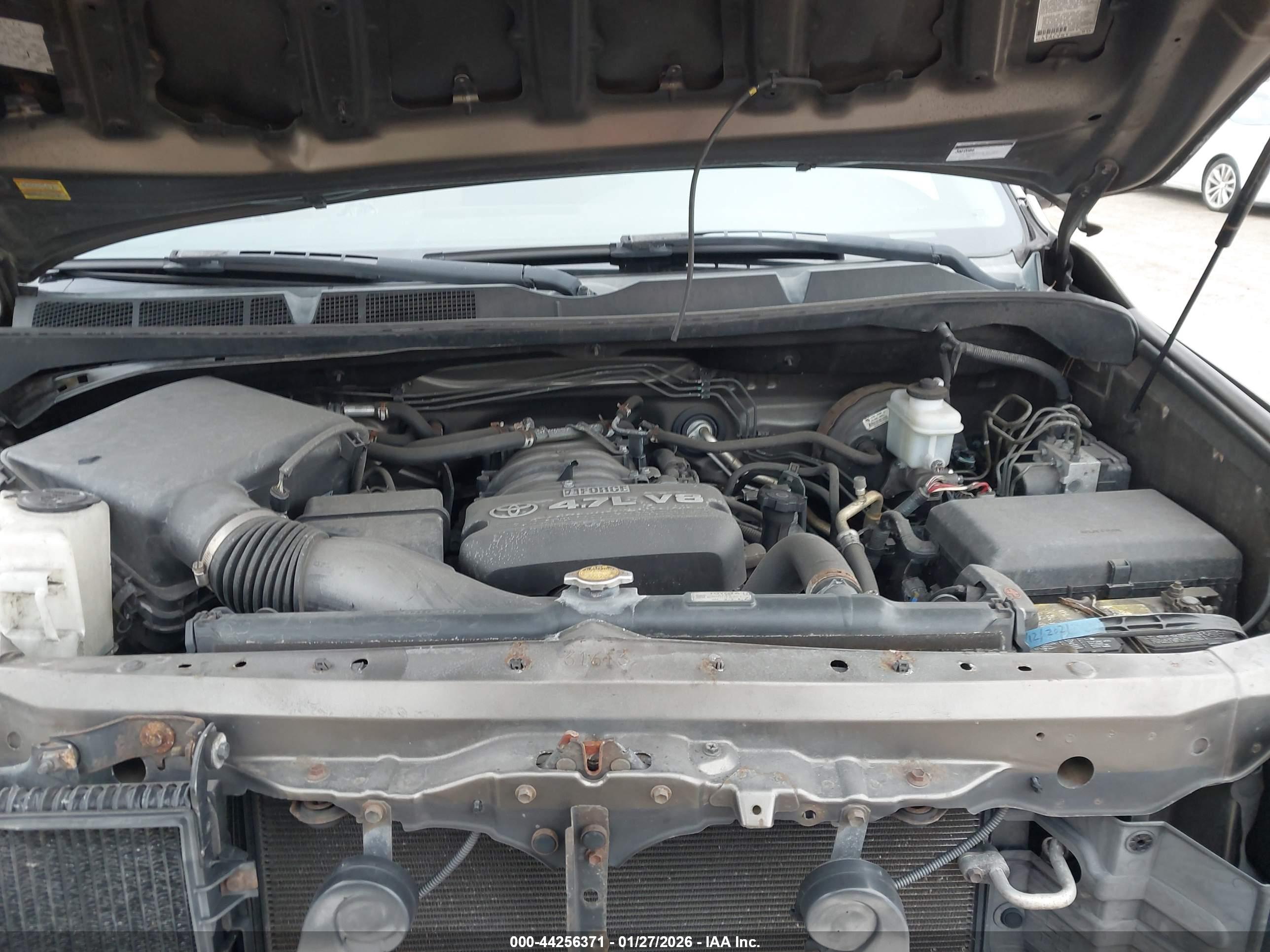TOYOTA TUNDRA image 10