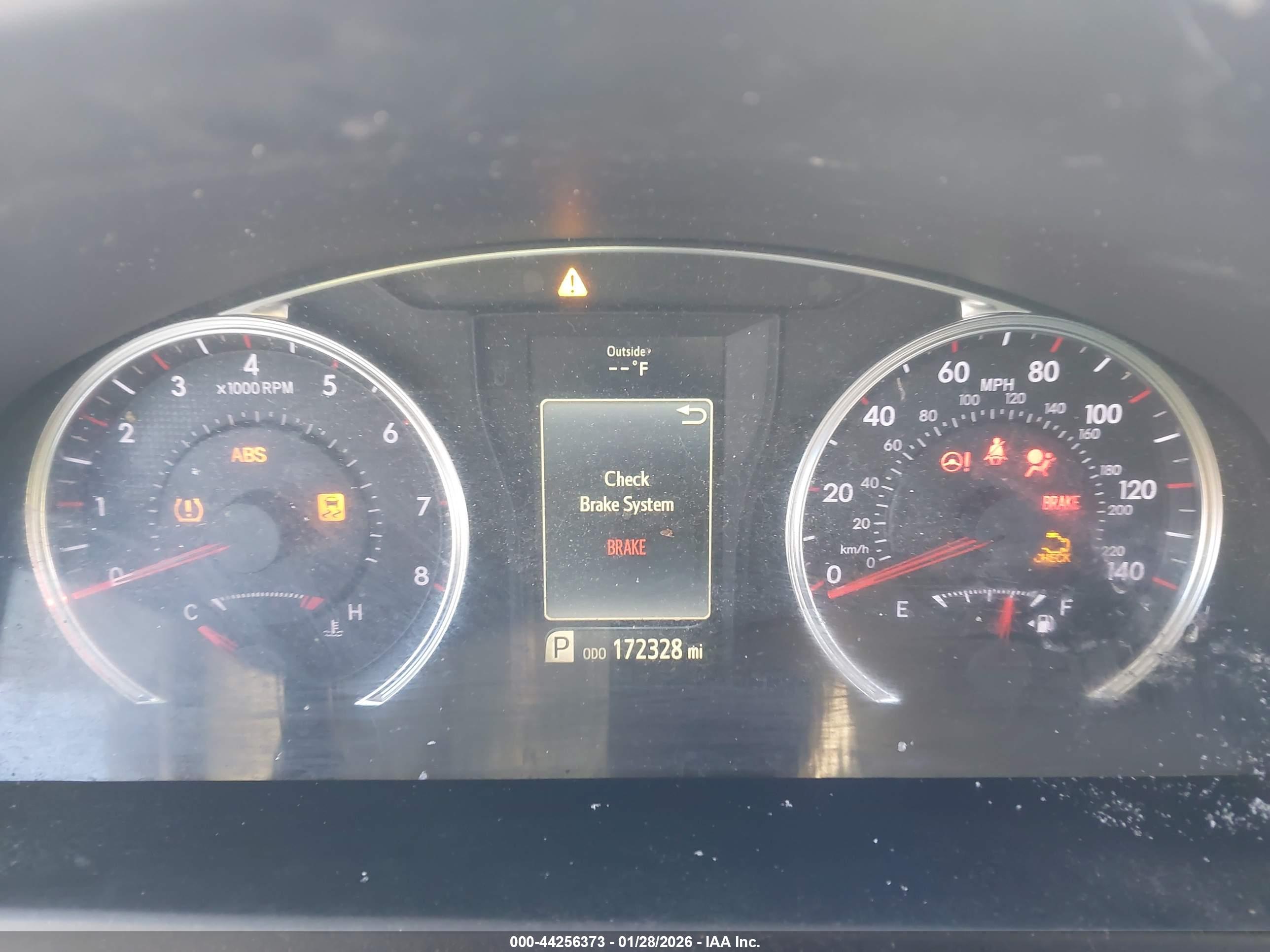 TOYOTA CAMRY image 7