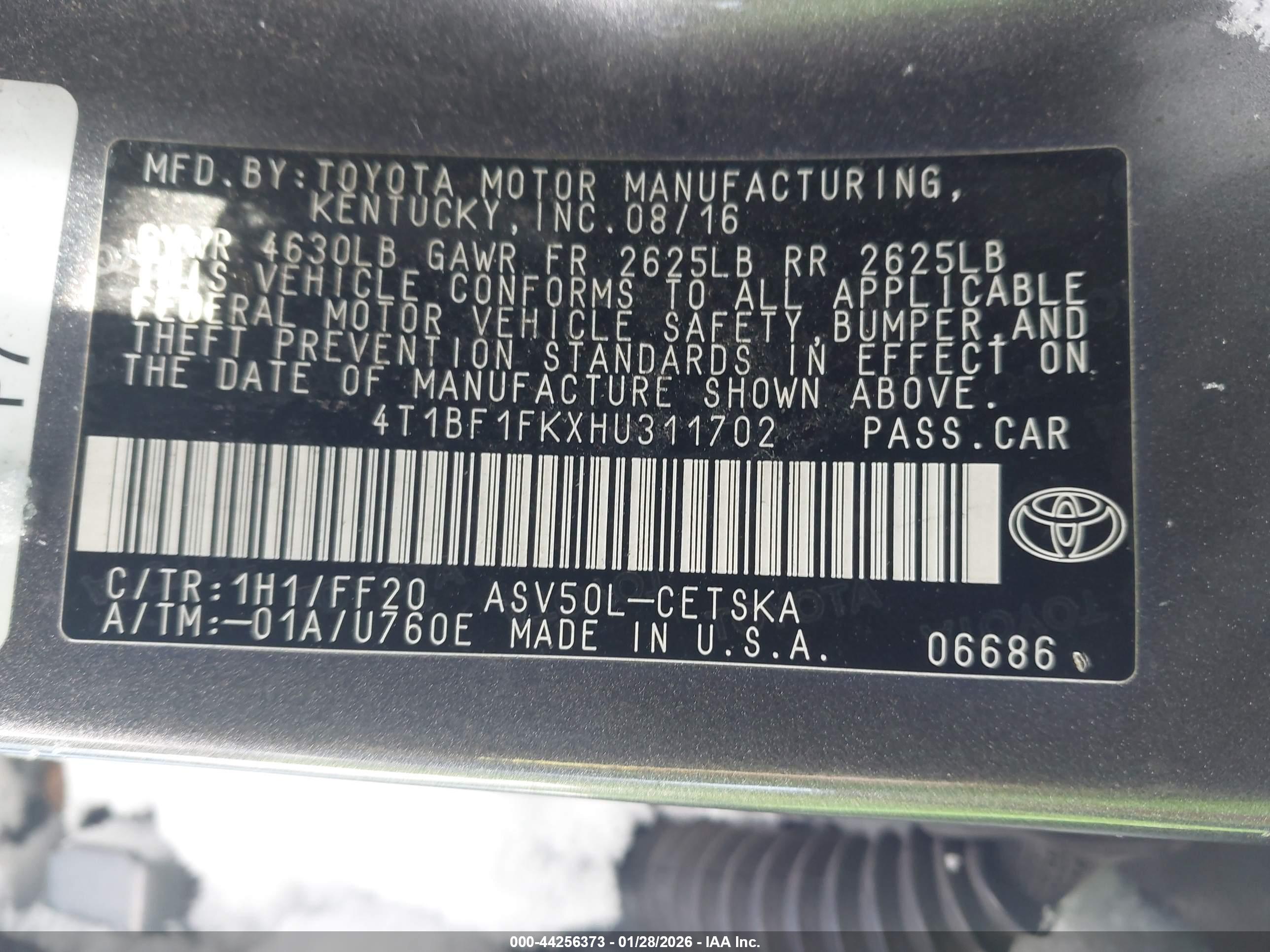 TOYOTA CAMRY image 9