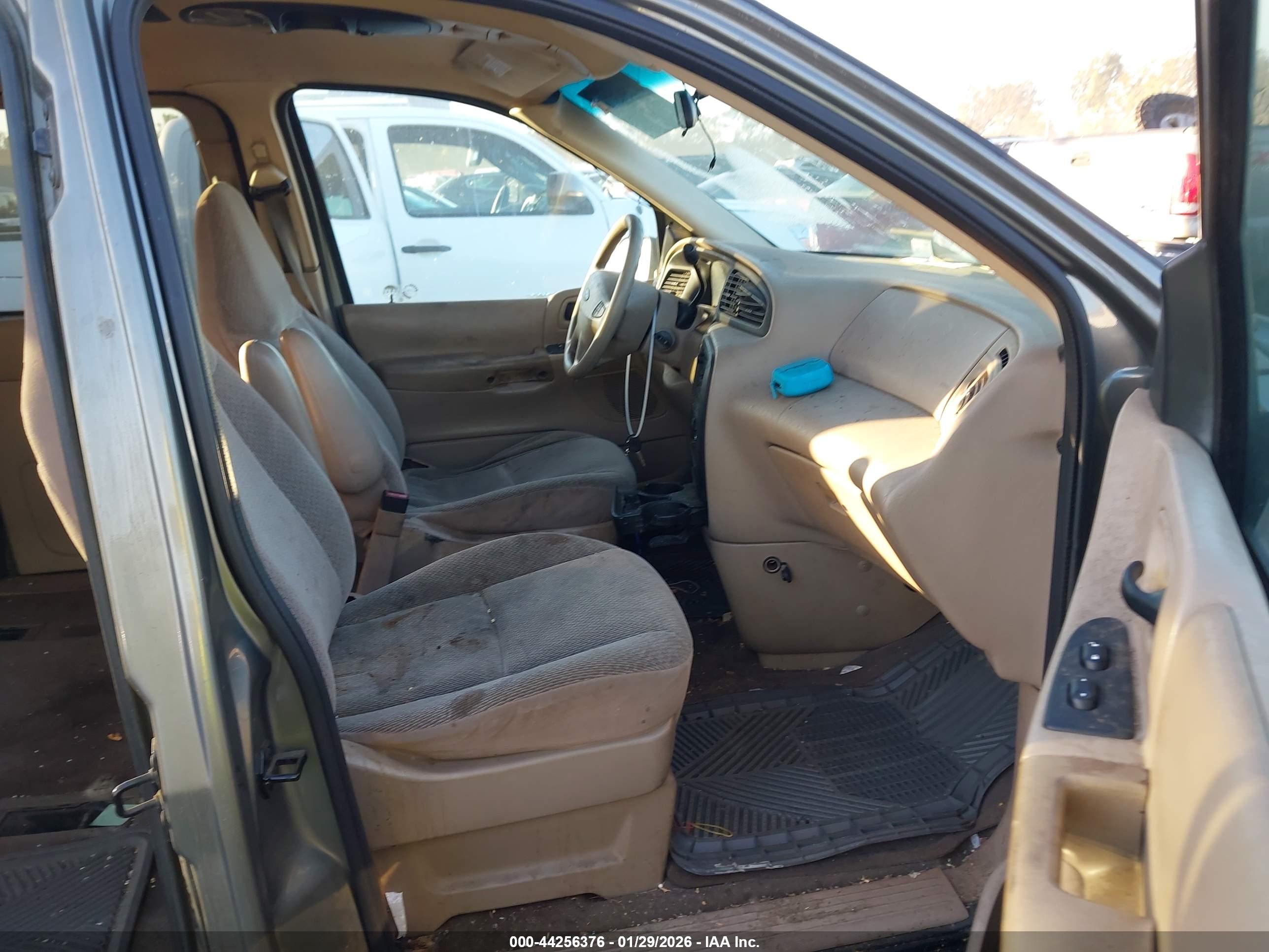 FORD WINDSTAR image 5