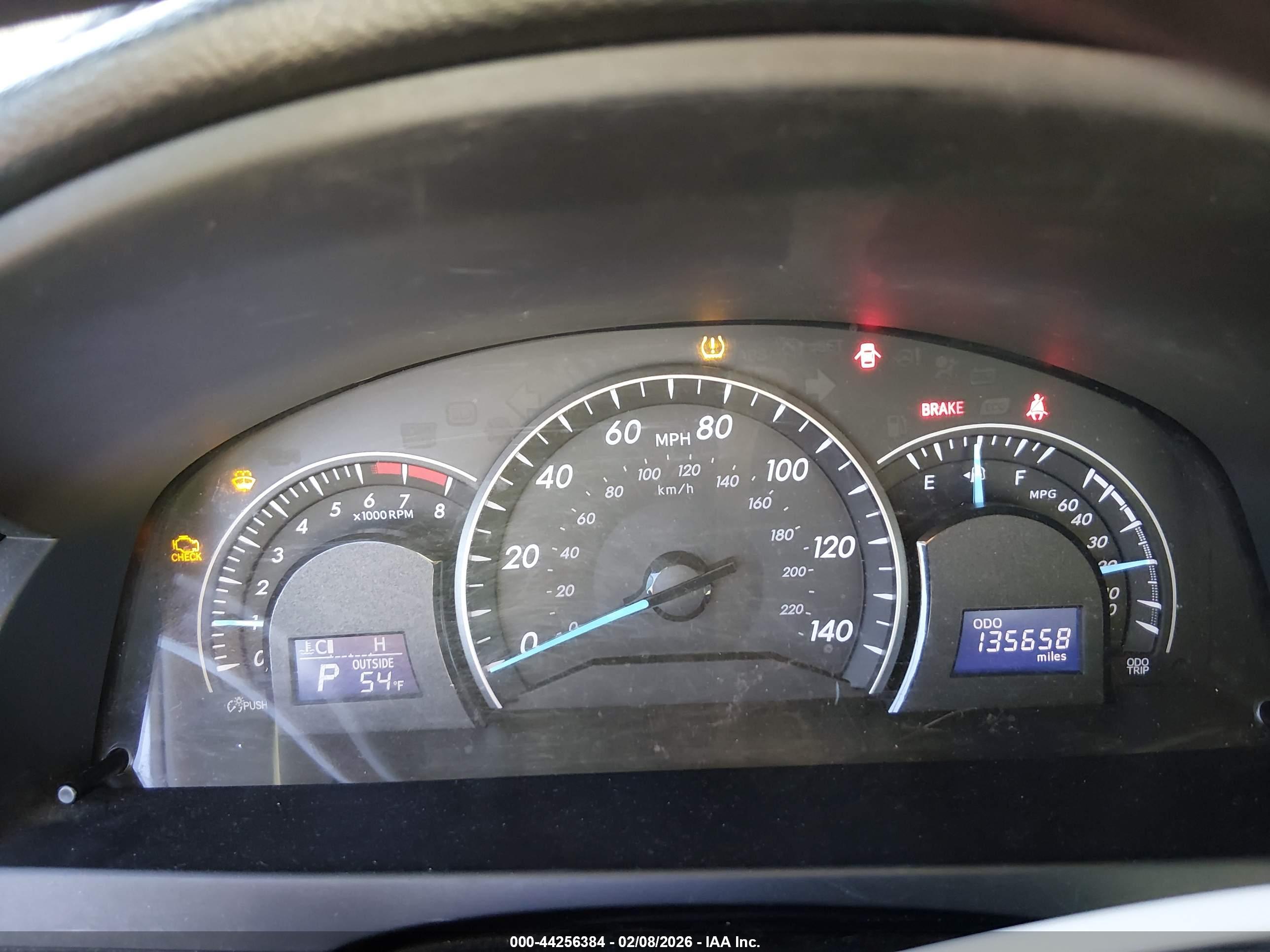 TOYOTA CAMRY image 7
