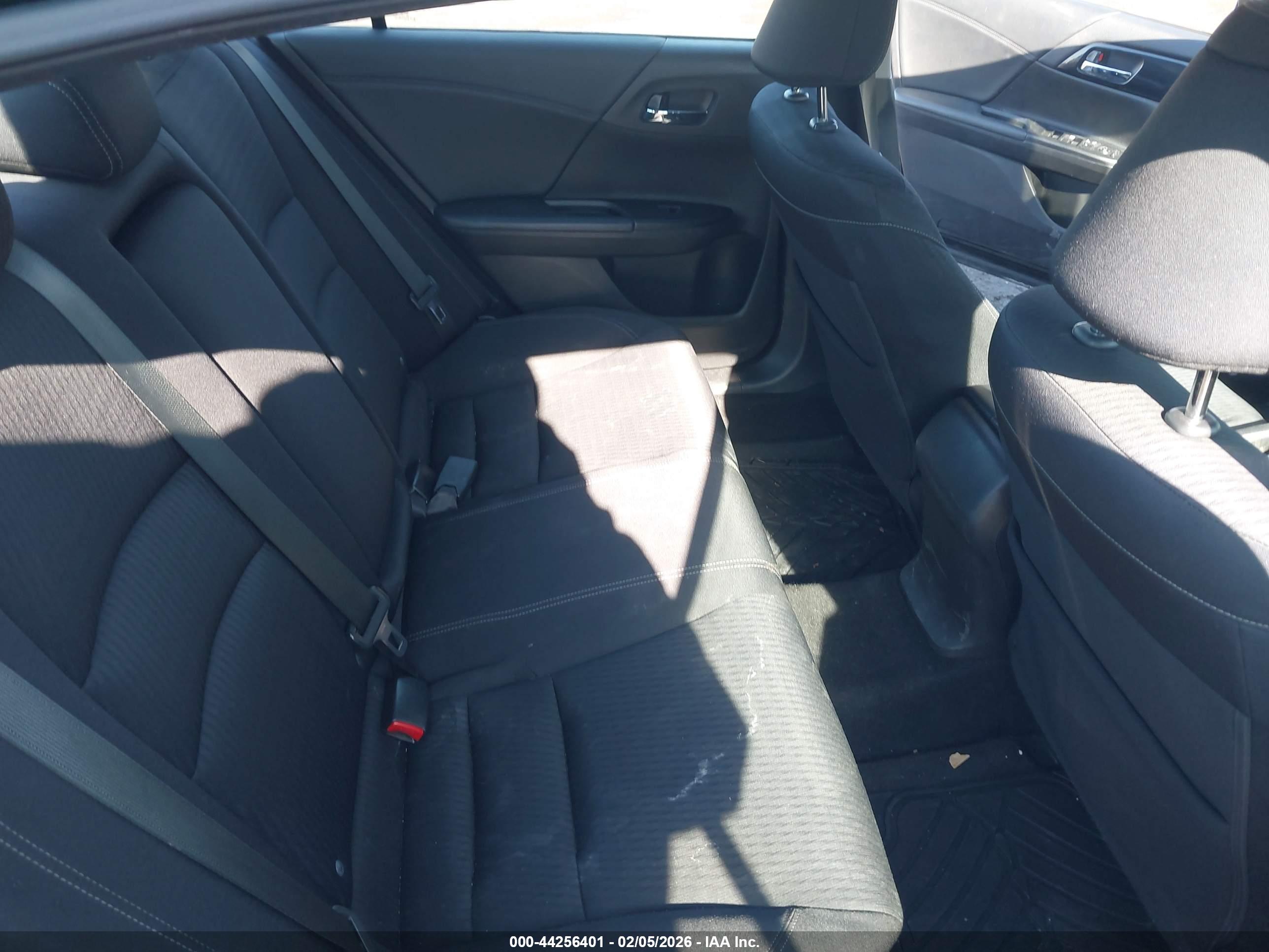HONDA ACCORD image 8