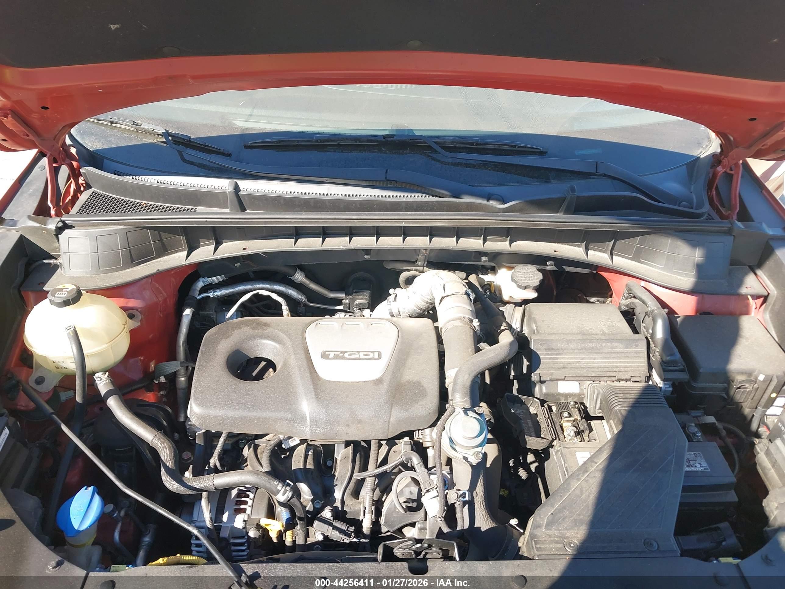 HYUNDAI TUCSON image 10