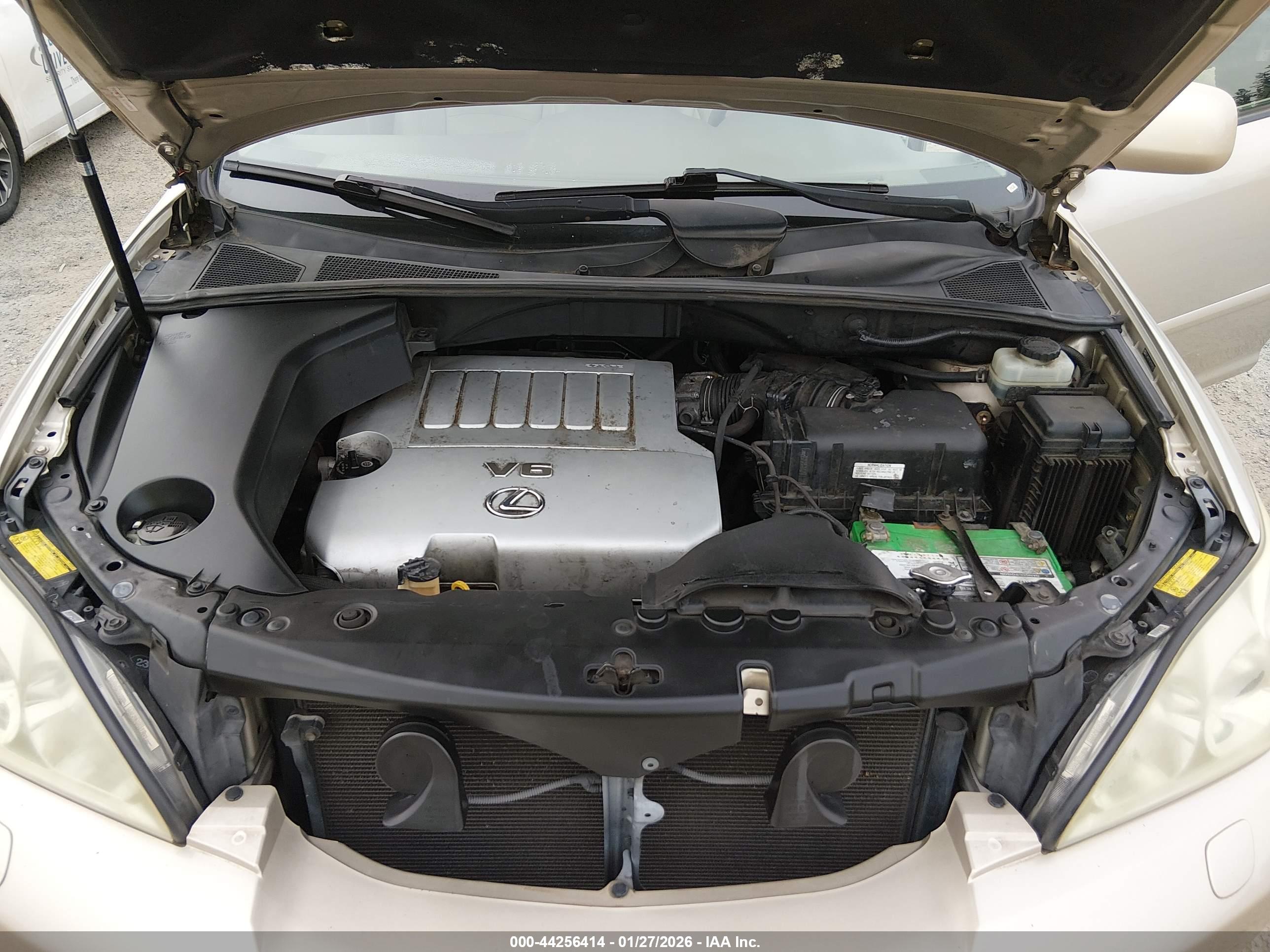 LEXUS RX image 10