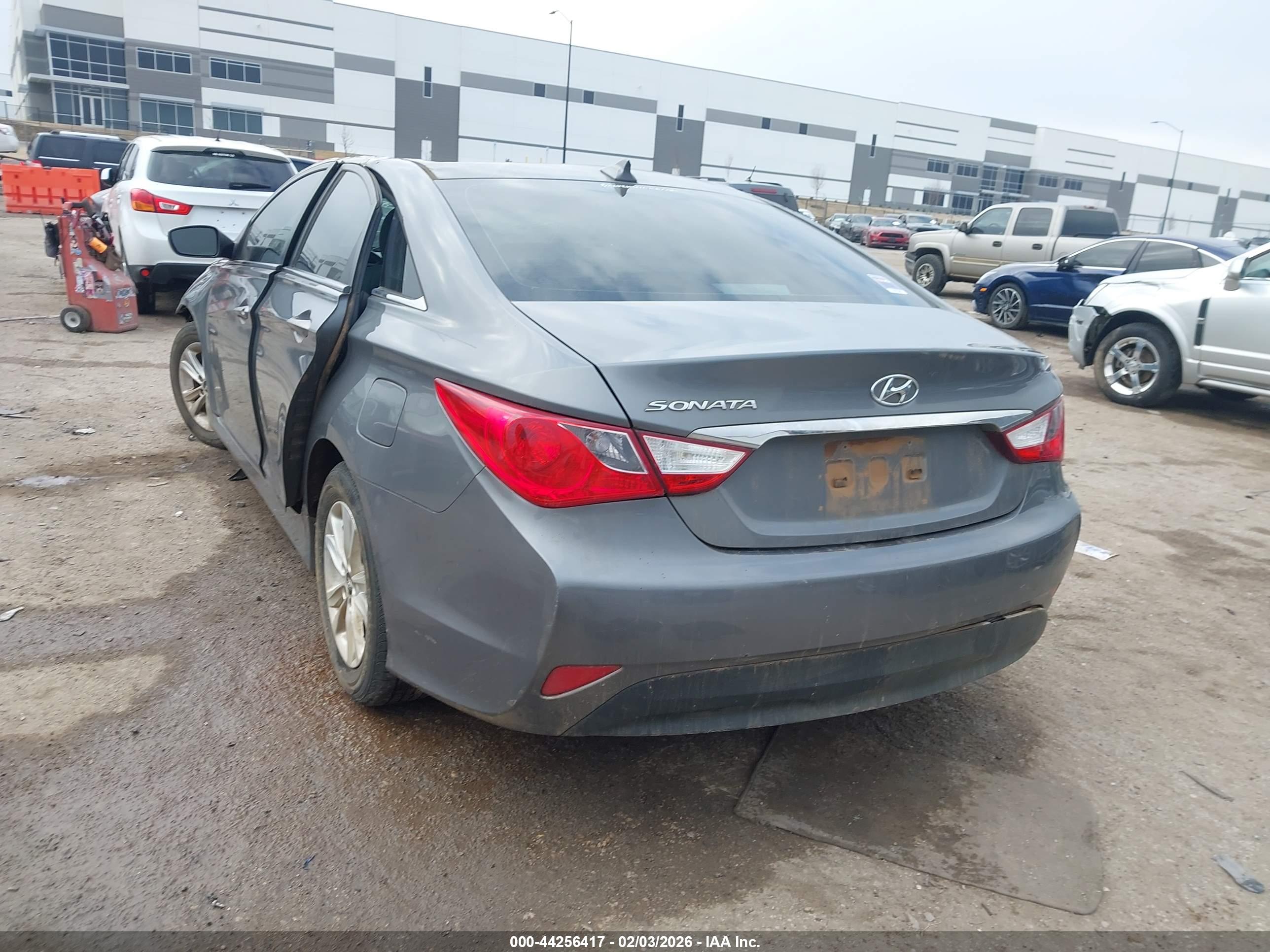 HYUNDAI SONATA image 3