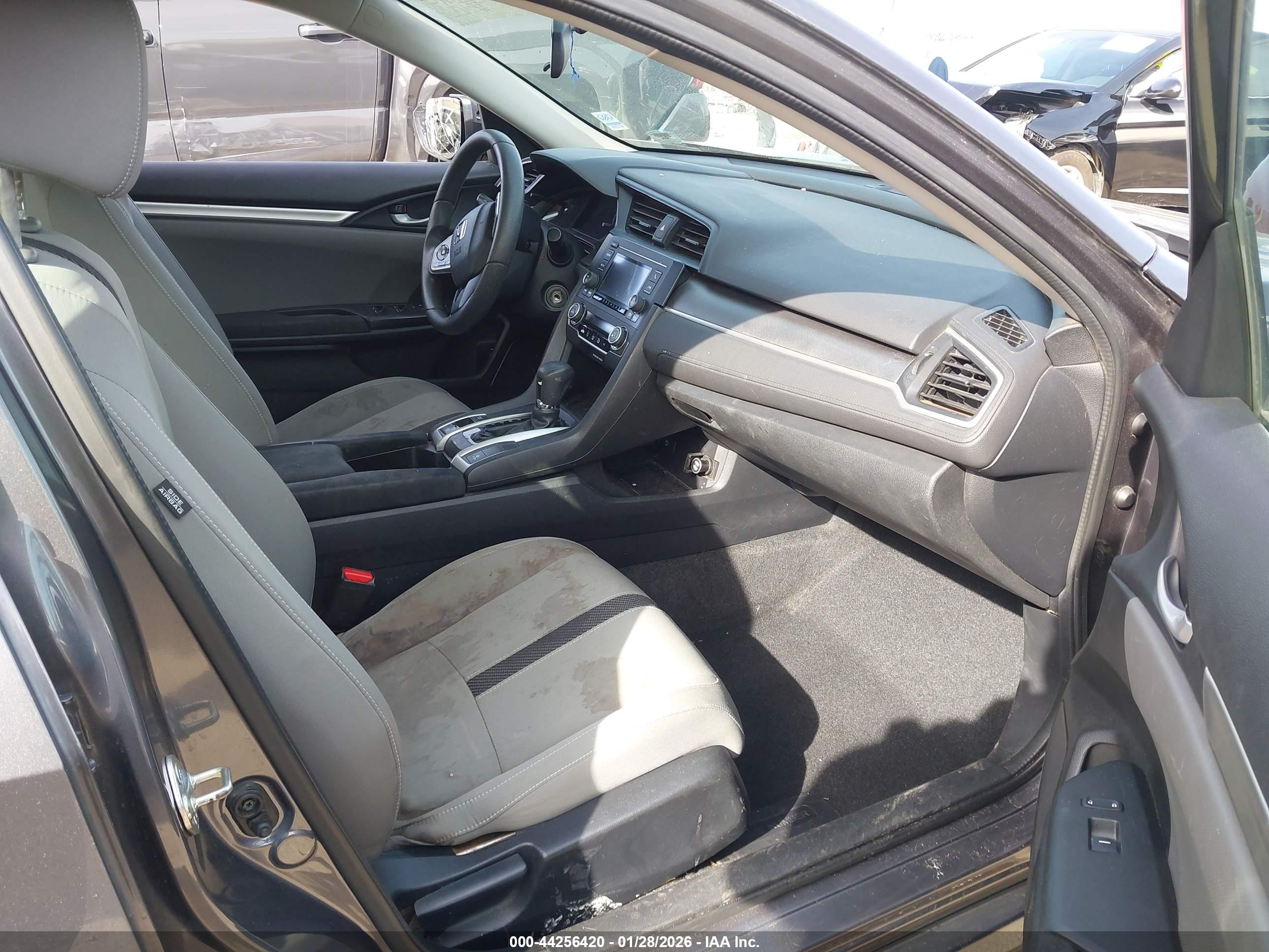 HONDA CIVIC image 5