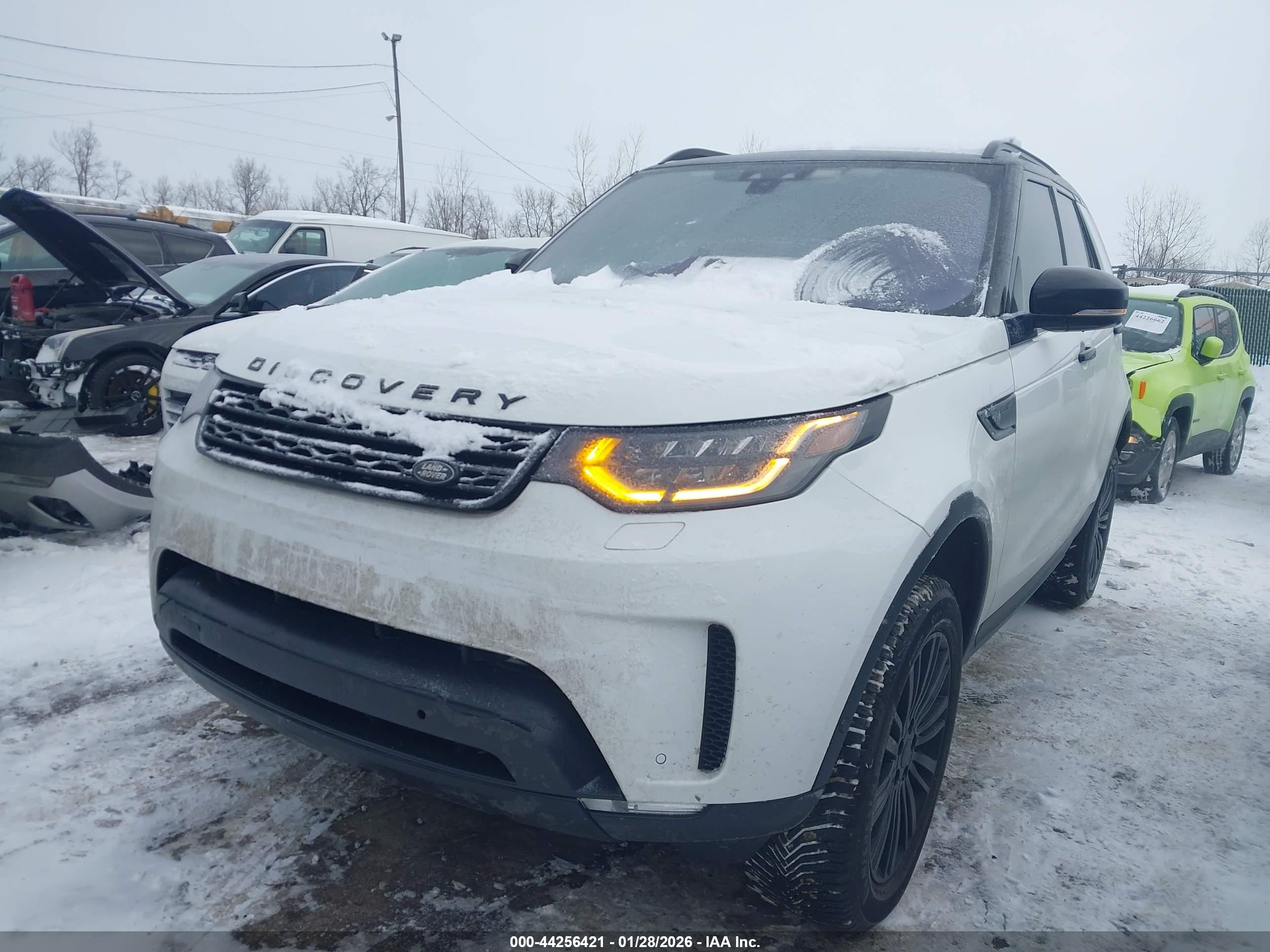 LAND ROVER image 2