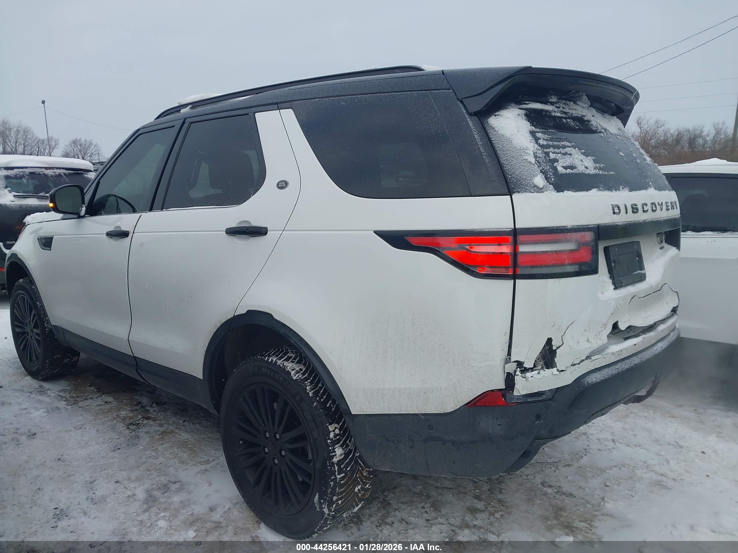 LAND ROVER image 3