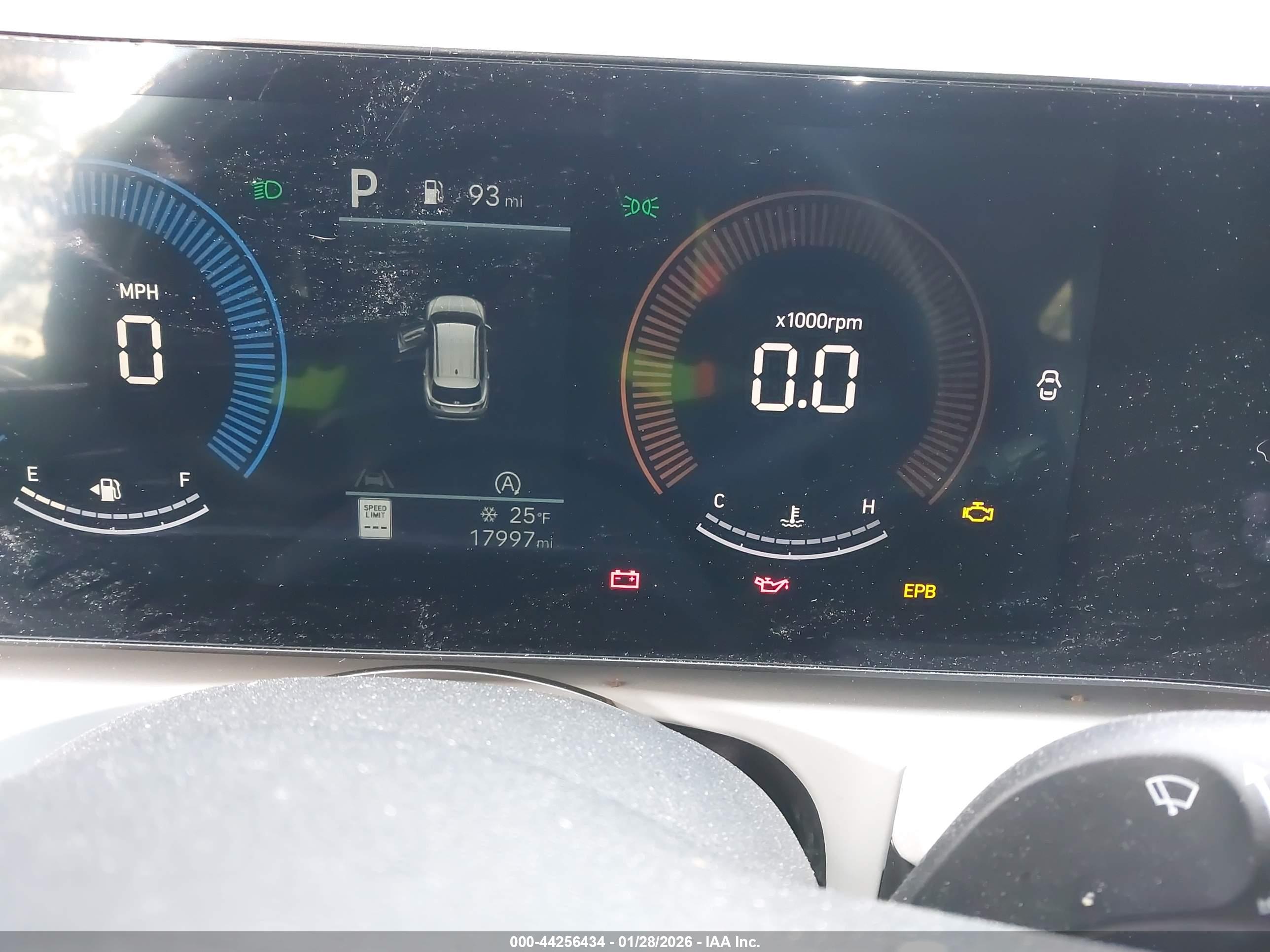 HYUNDAI TUCSON image 7